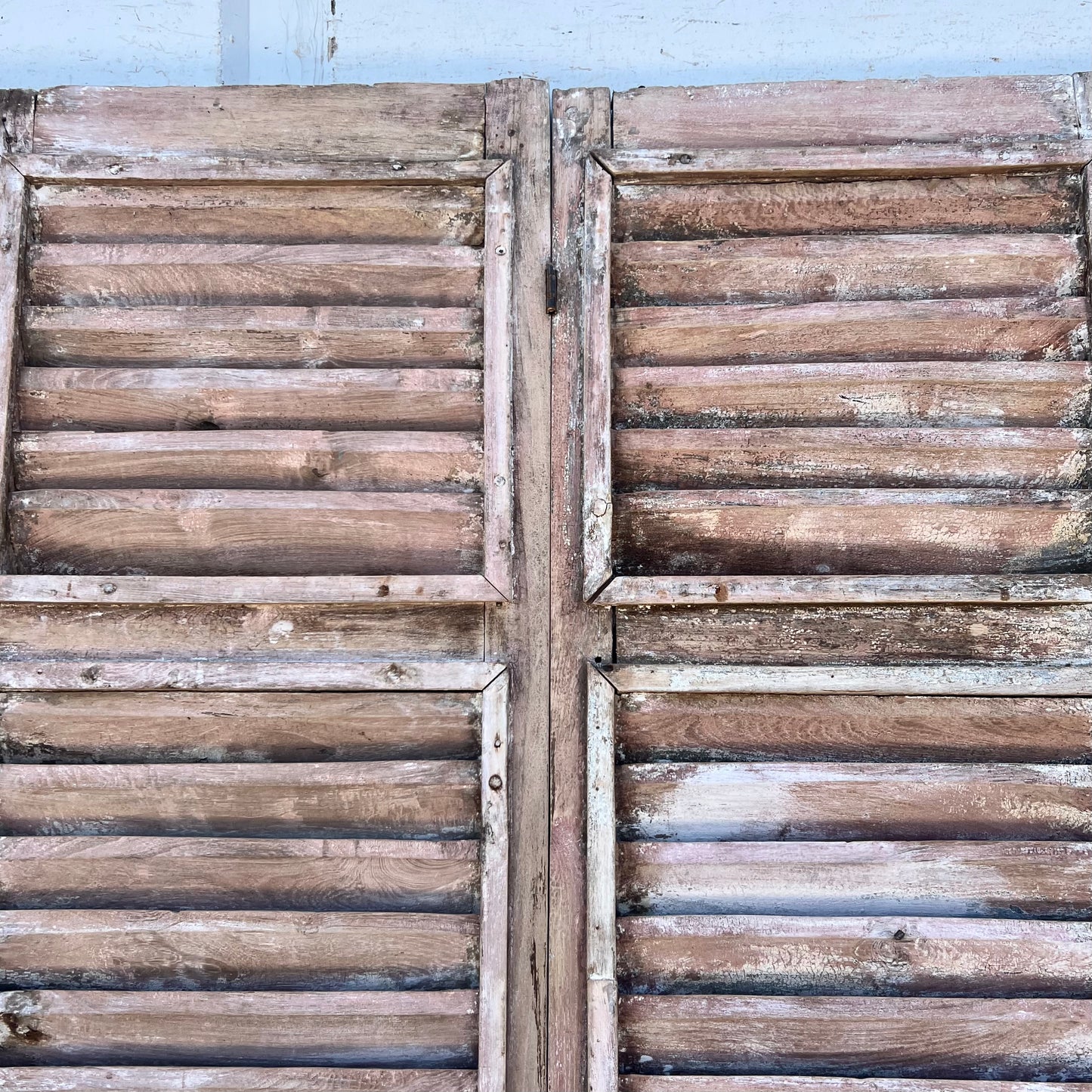 4 Panel Repurposed Shutter Screen