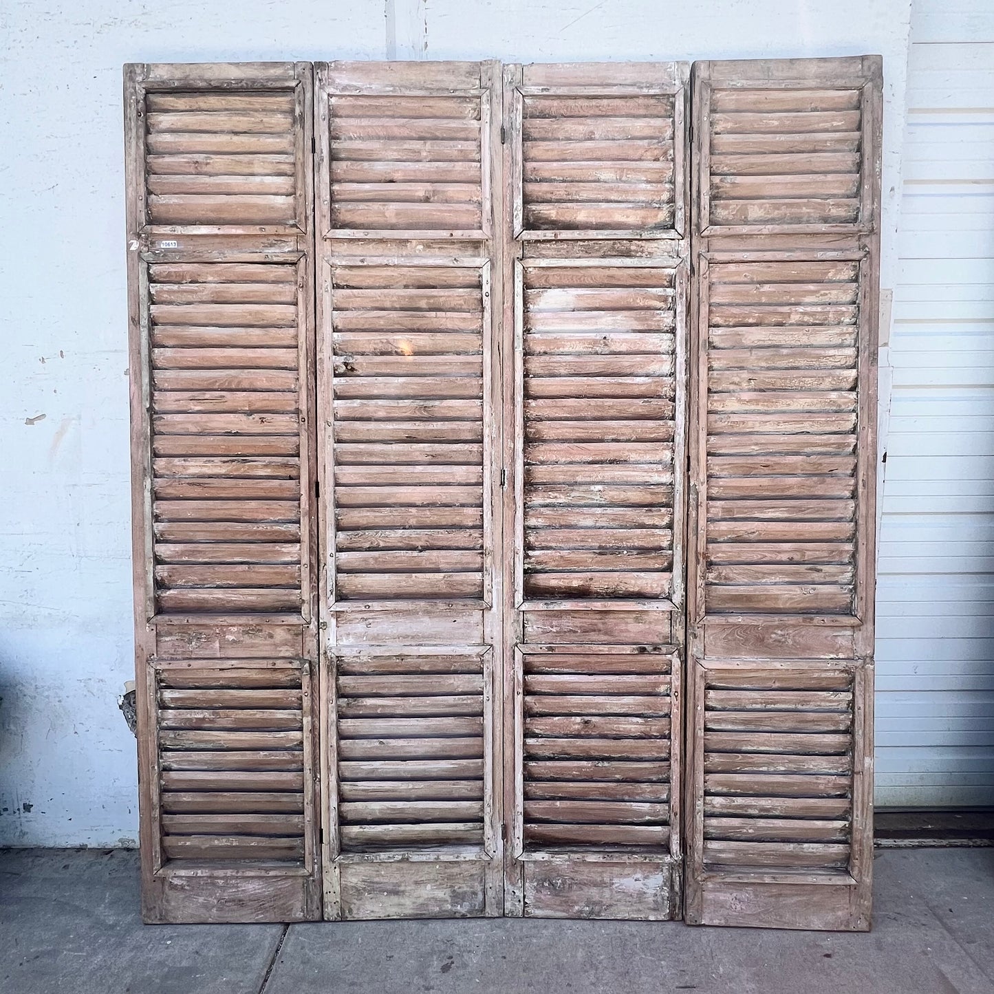 4 Panel Repurposed Shutter Screen