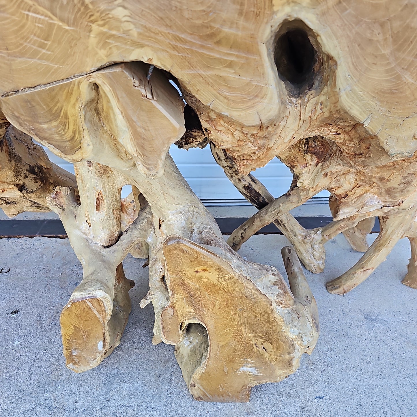 Root Console Table