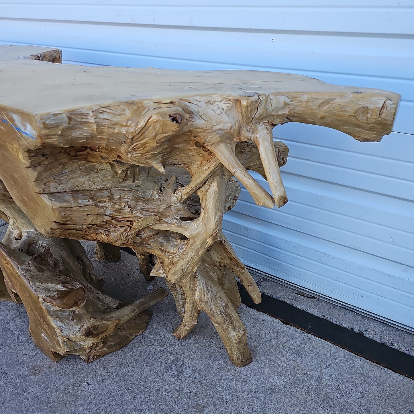 Root Console Table