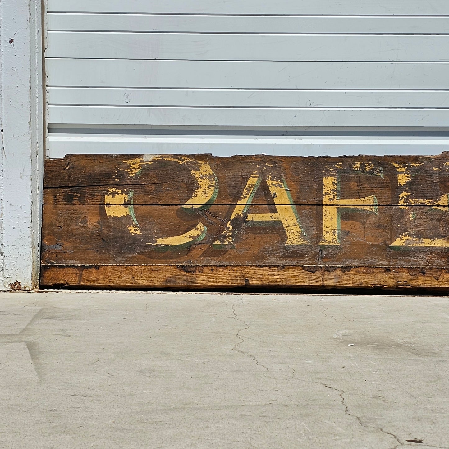 French Cafe de la Maire Sign