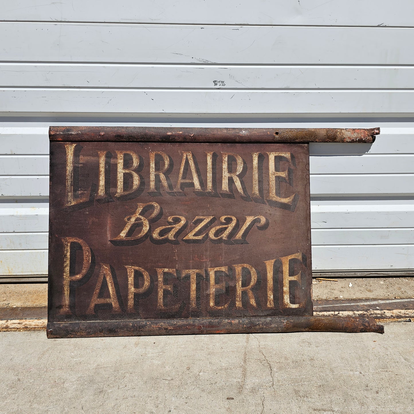 French Book Store Sign