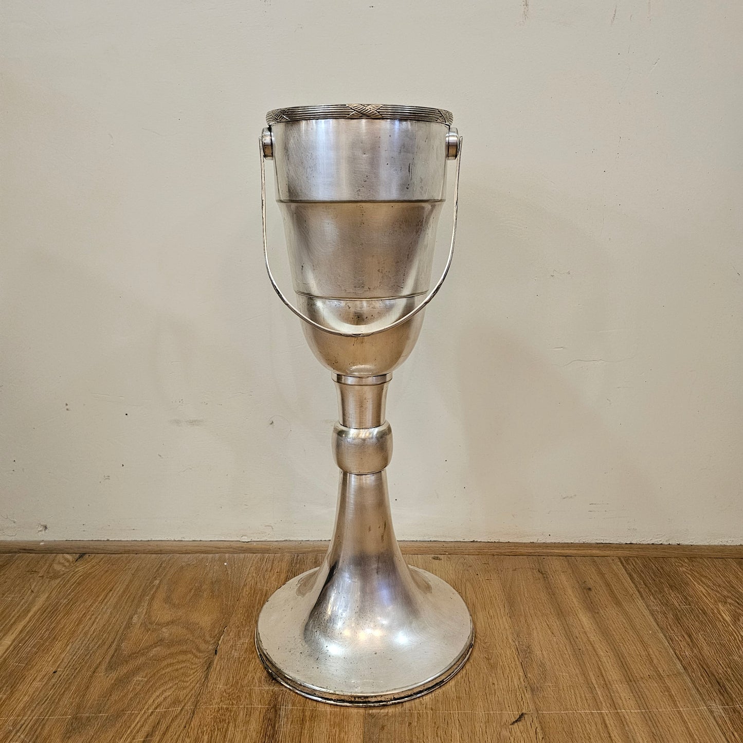 Champagne Bucket on stand