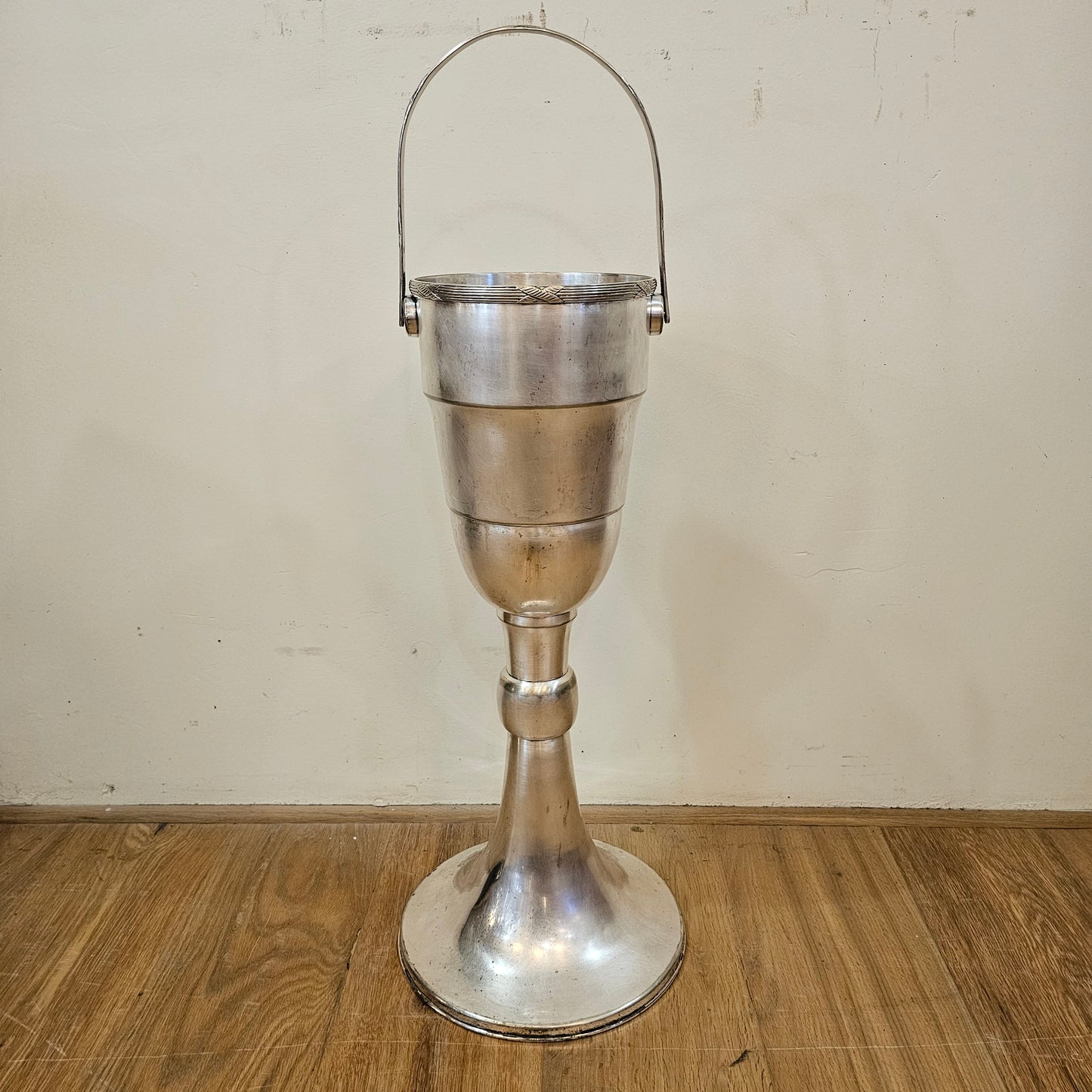 Champagne Bucket on stand