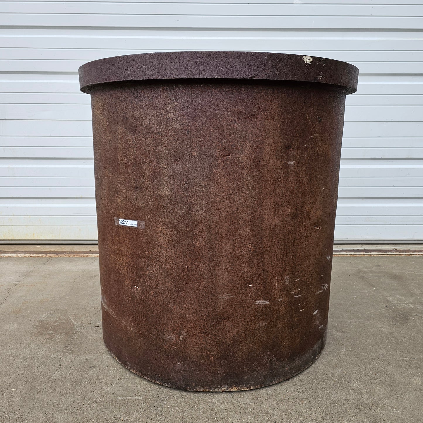 Iron Ore Bucket Table Base