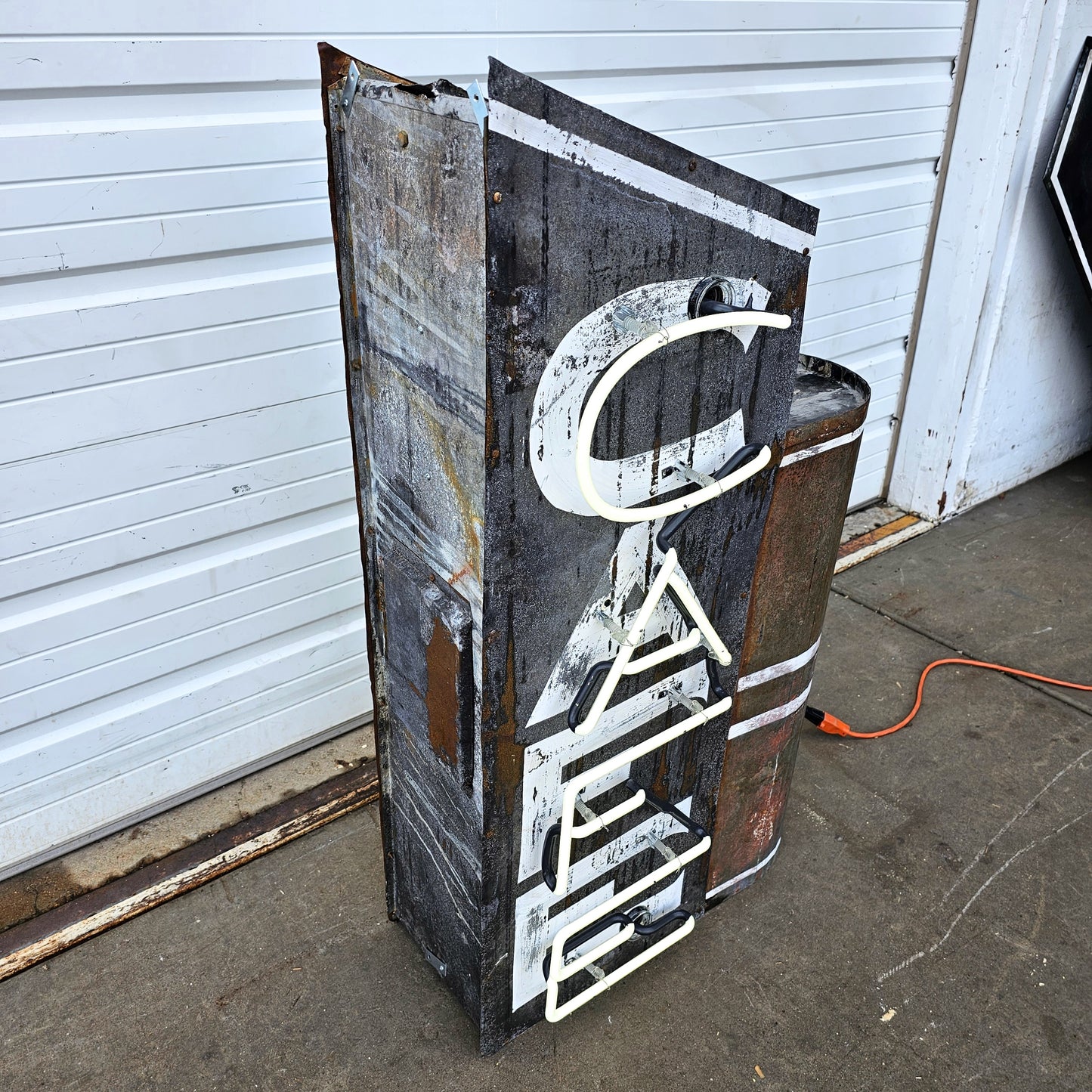 Double-Sided Neon Cafe Sign (Works)