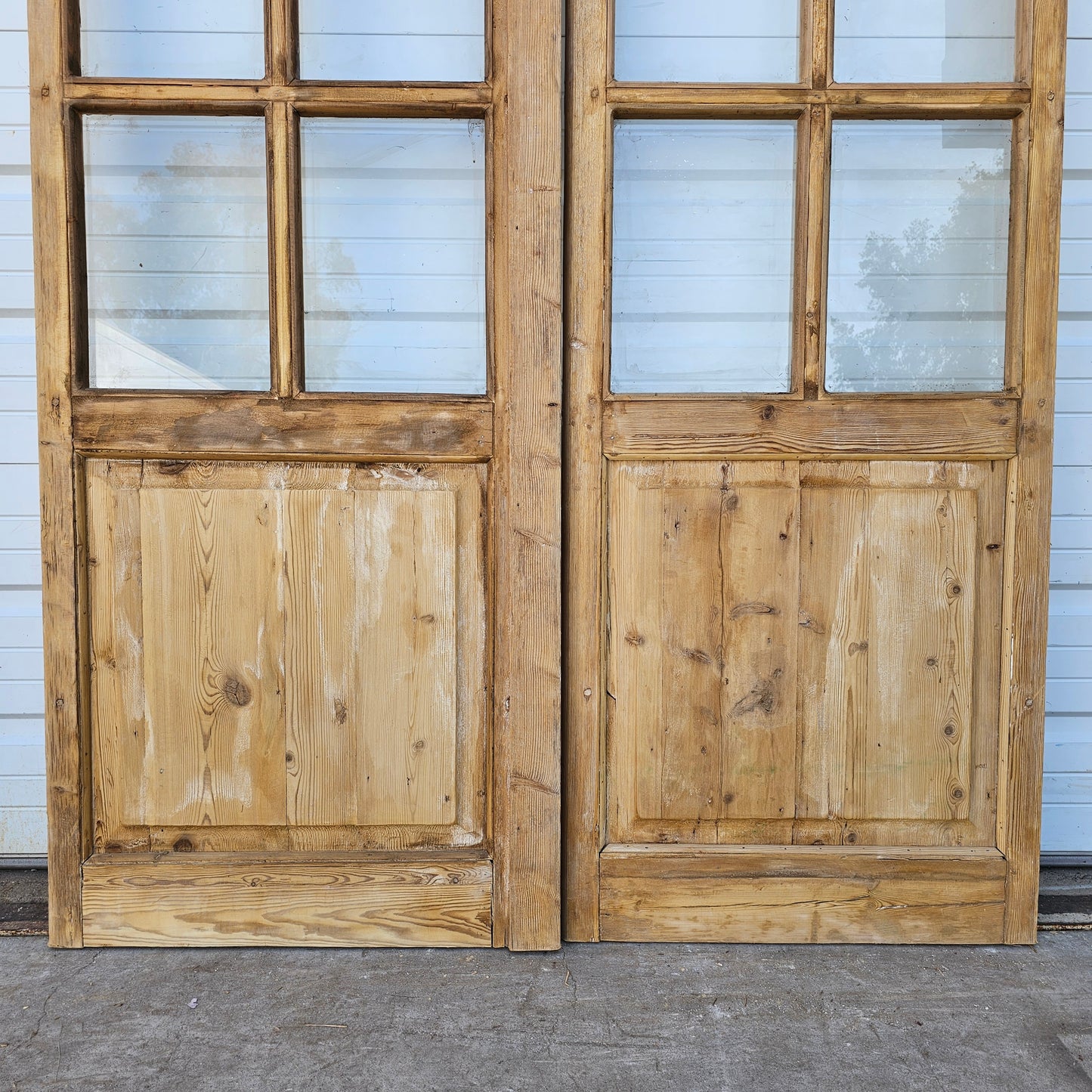 Pair of Wood French Doors w/16 Glass Lites