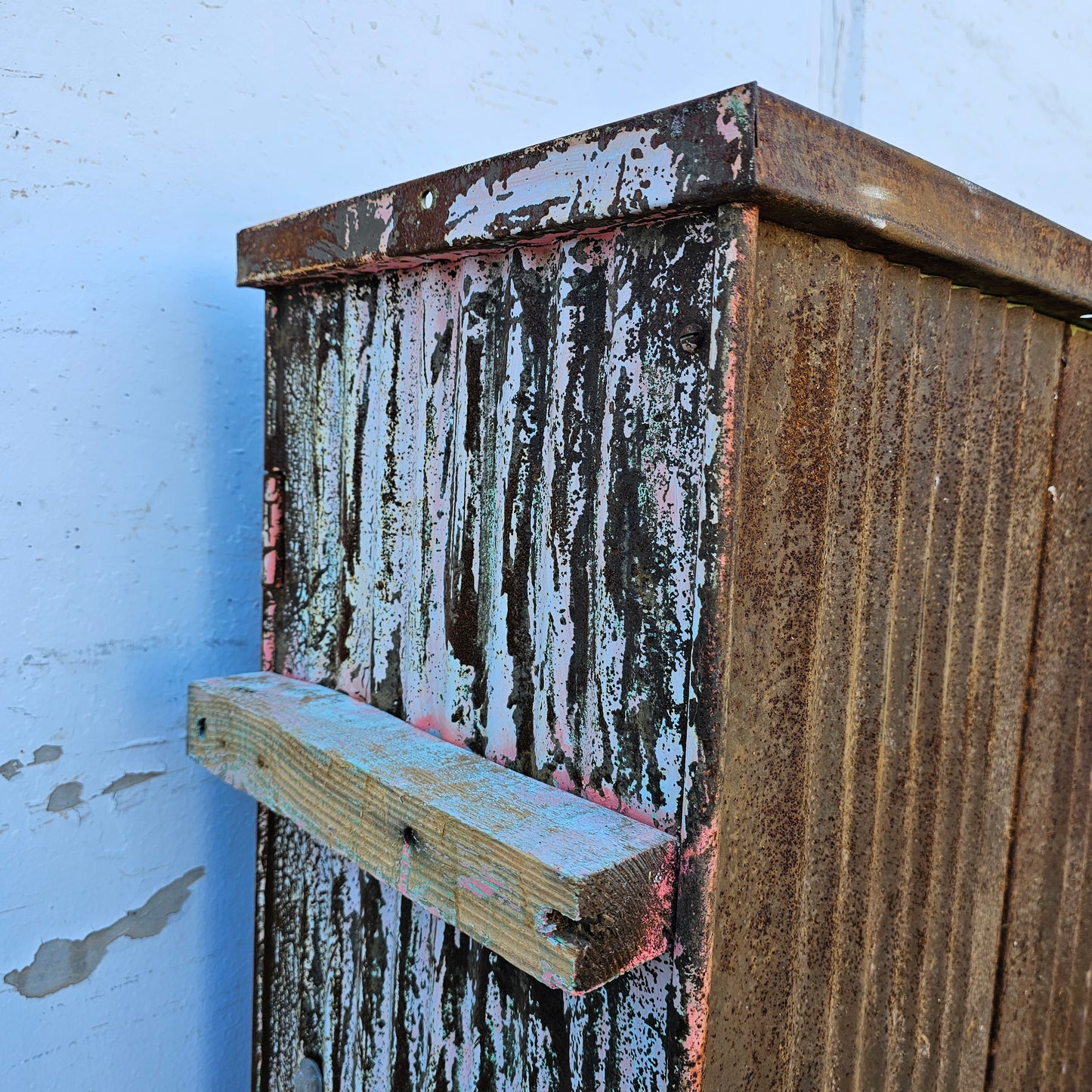 Vintage Strafor Lockers