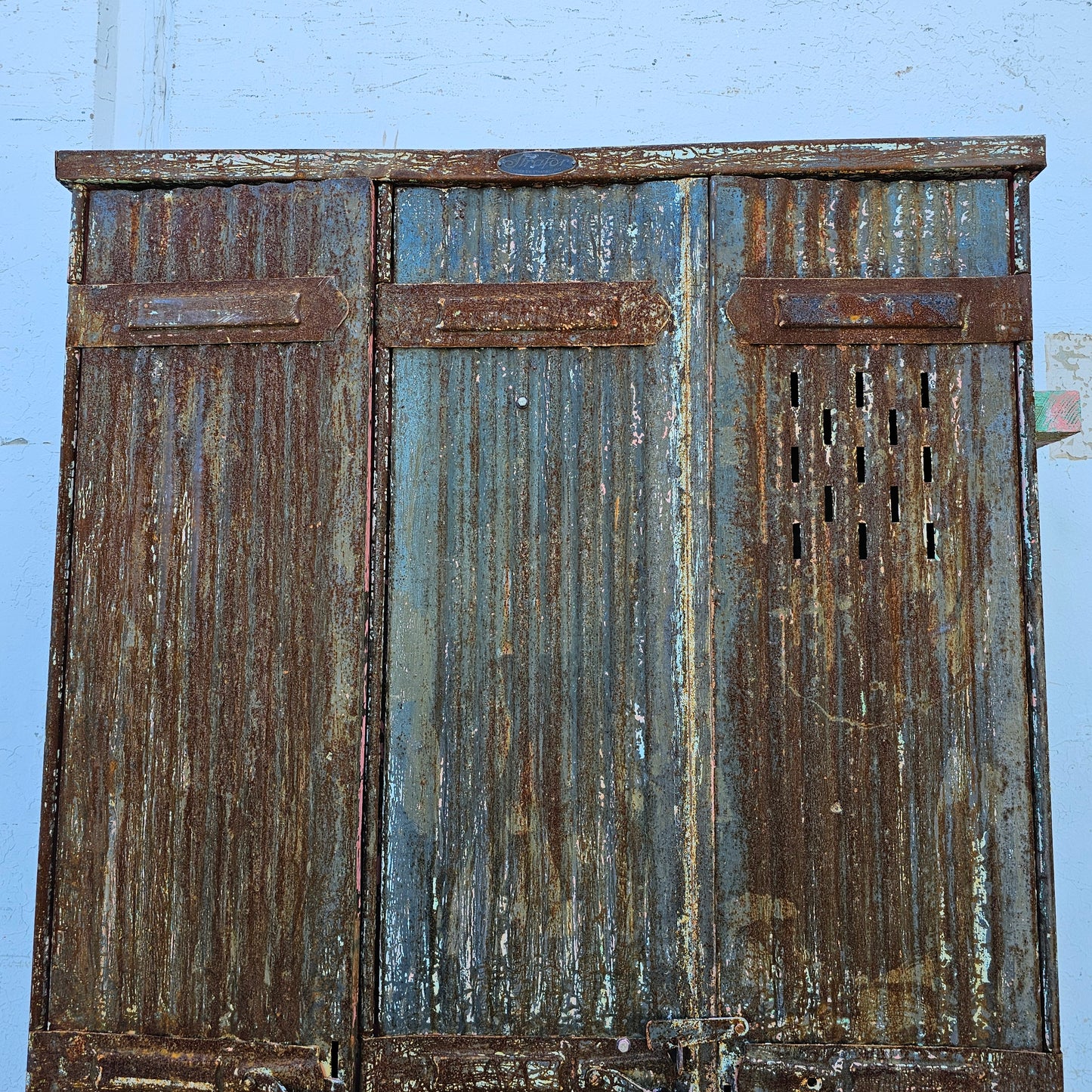 Vintage Strafor Lockers