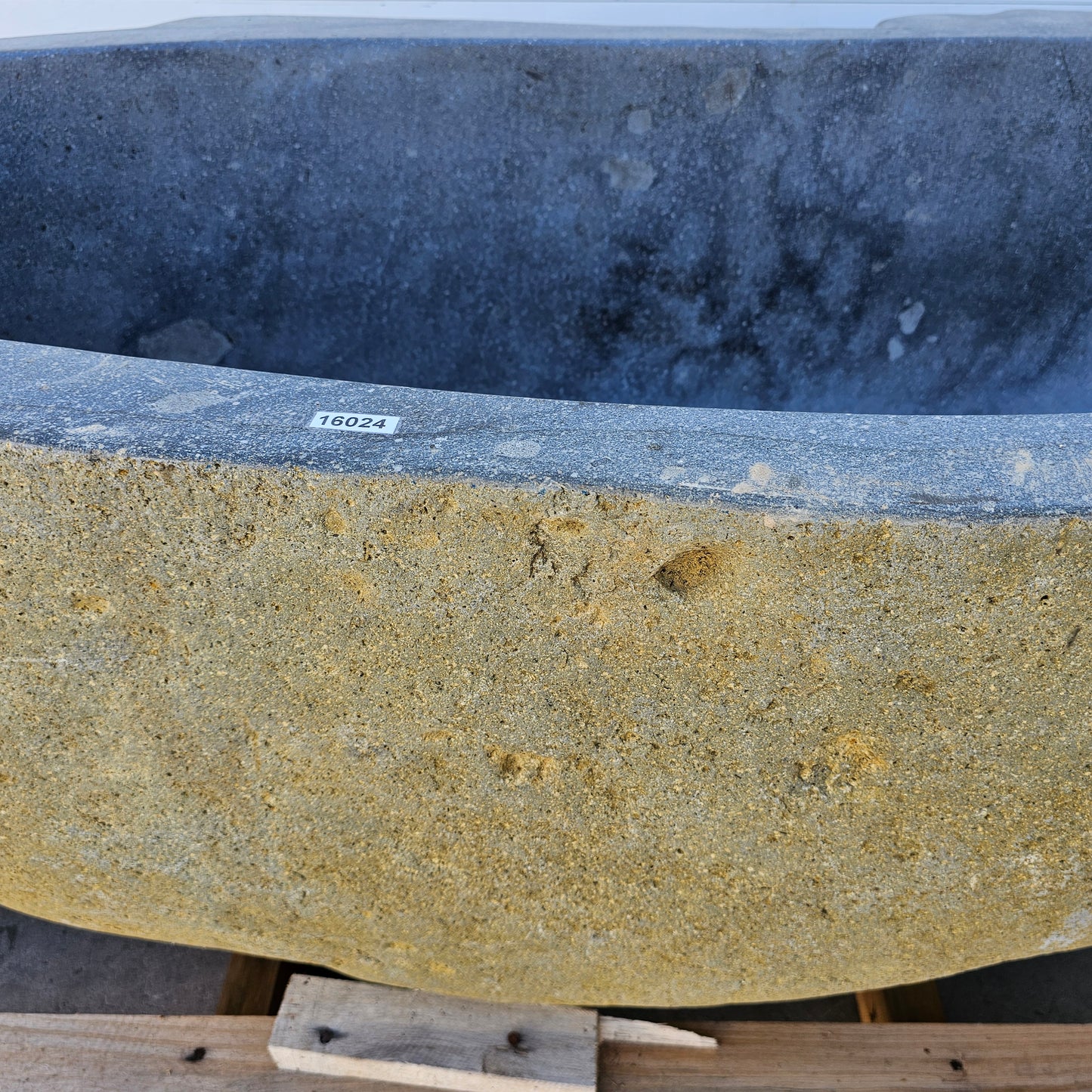 Stone Bath Tub