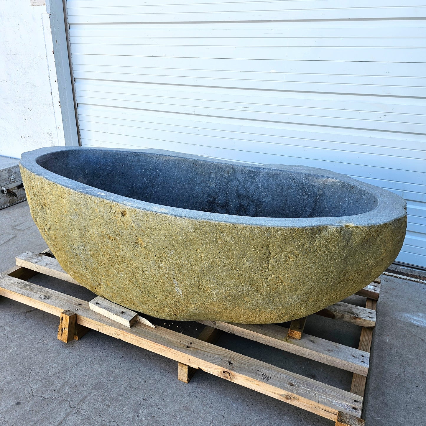 Stone Bath Tub