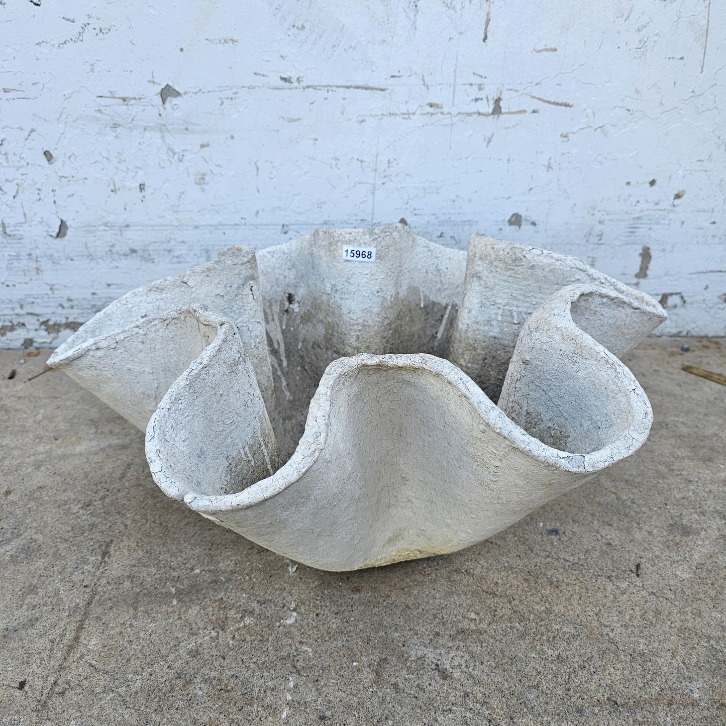 Small Willy Guhl Organic Planter