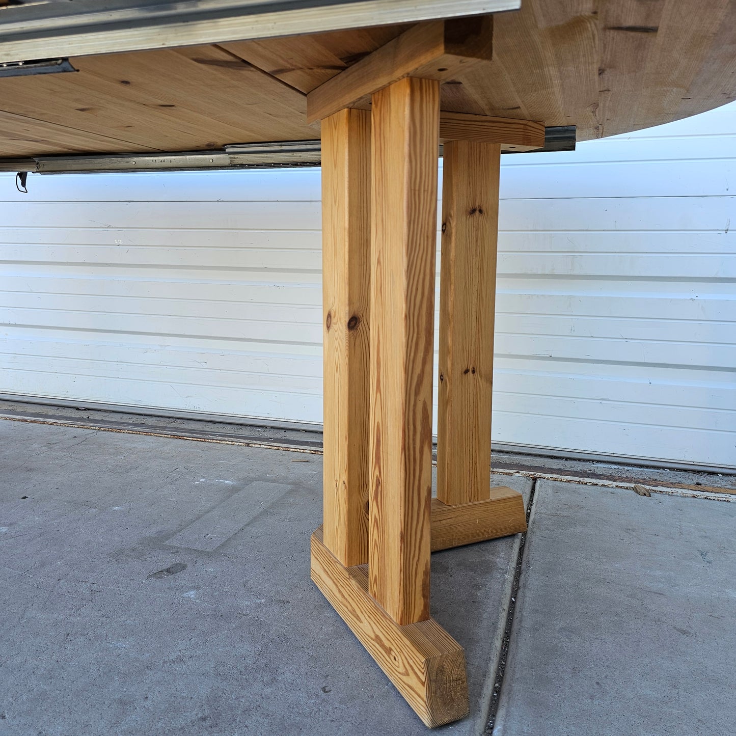 Heavy Danish Pine Dining Table w/2 Leaves