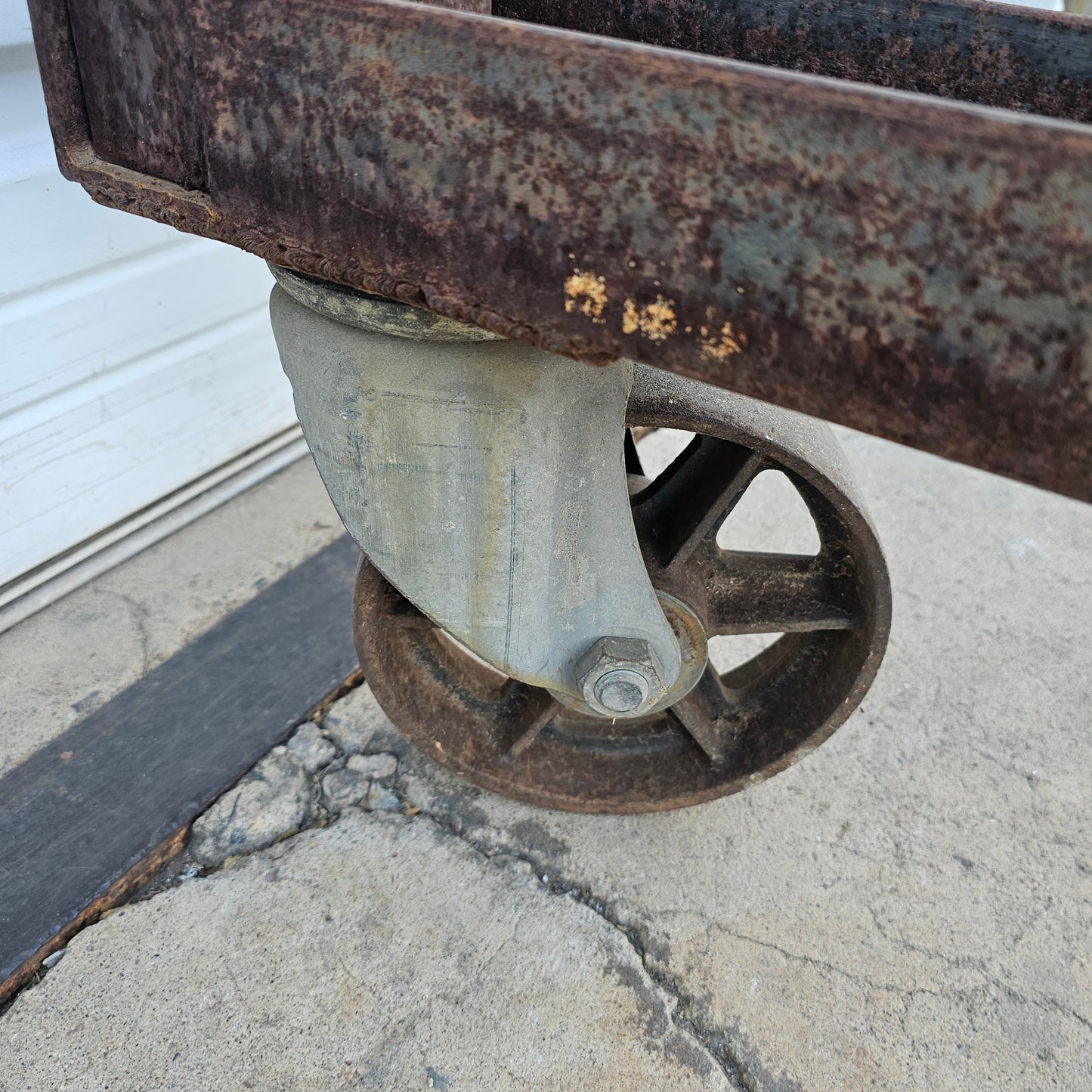 Industrial Rolling Table Base
