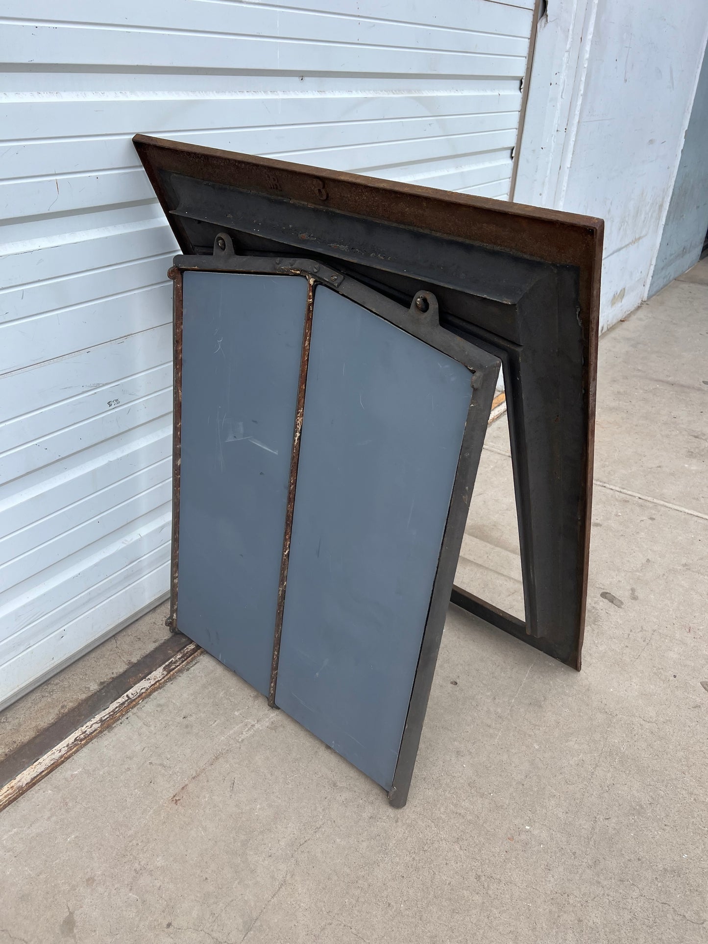 Rectangular Iron Mirrored 2 Pane Window