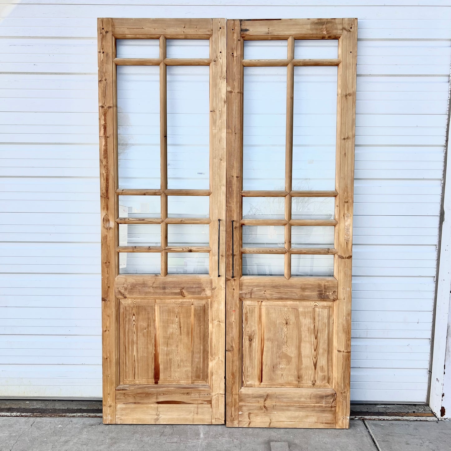 Pair of Wood French Doors w/20 Lites