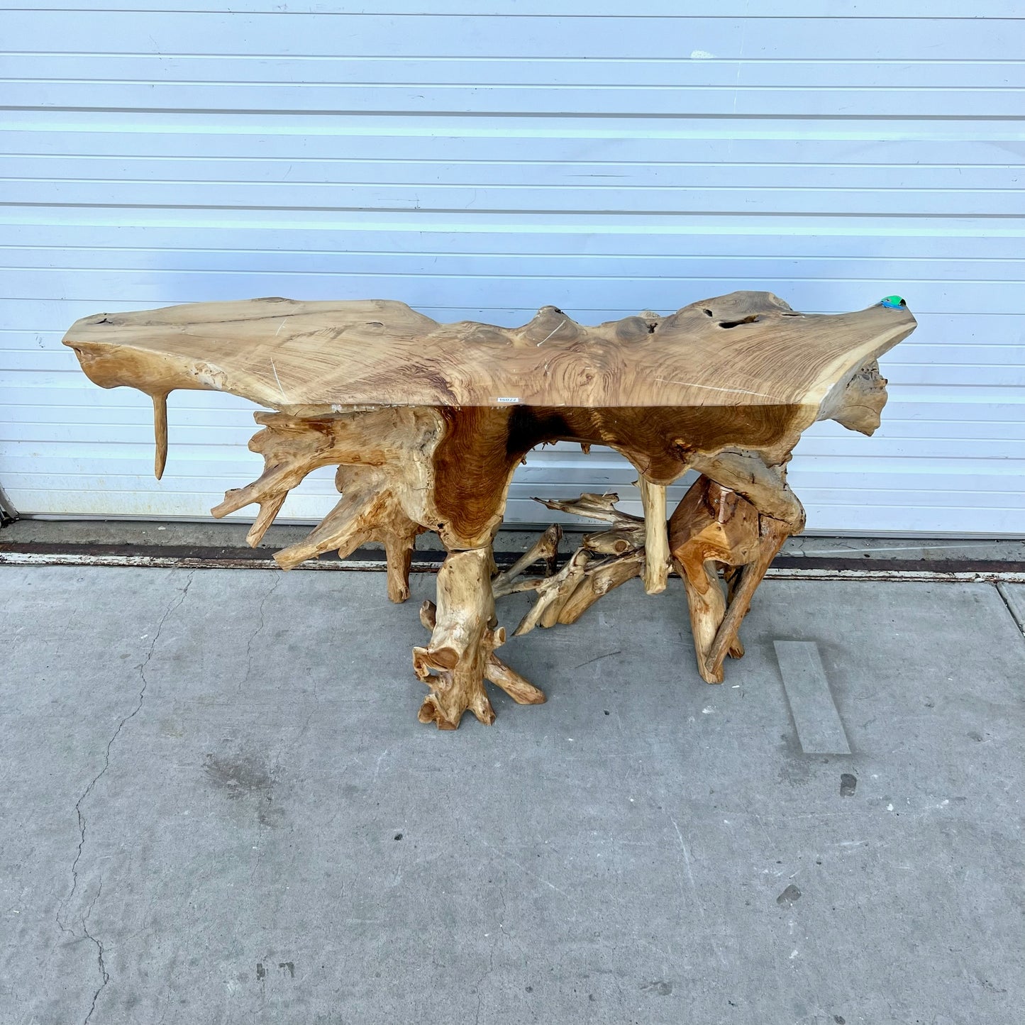 Root Console Table