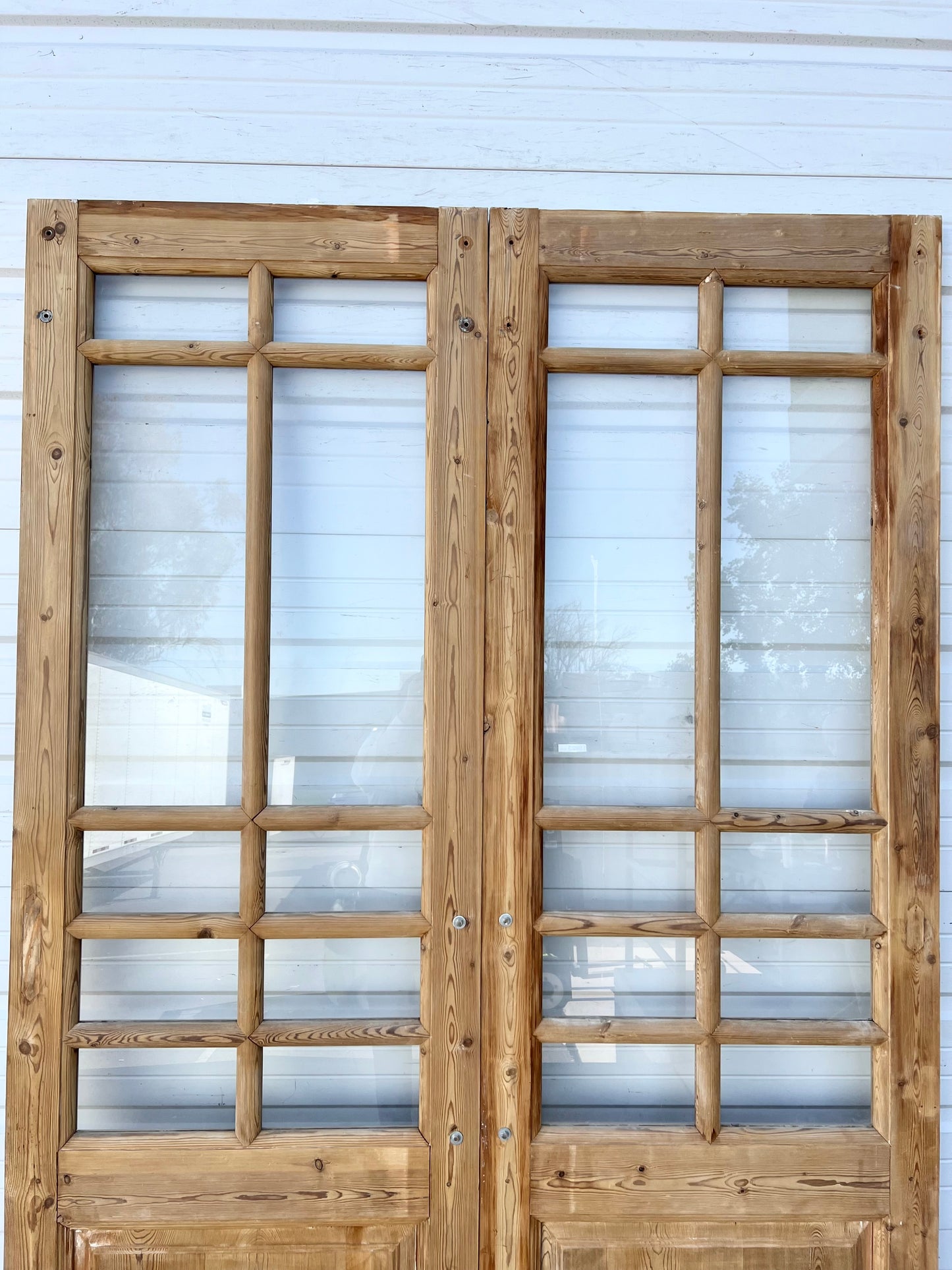 Pair of Wood French Doors w/20 Lites