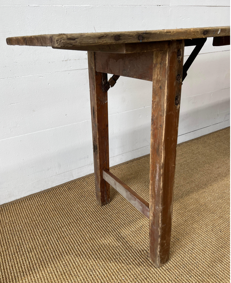 French Vineyard Folding Dining Table