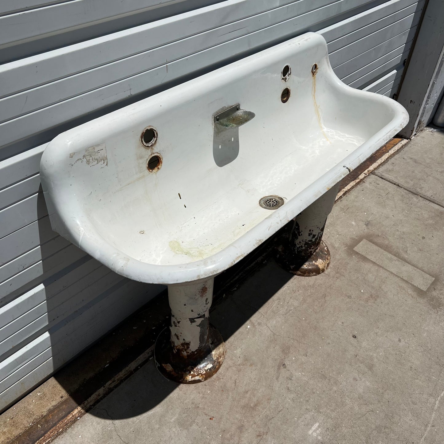 Antique Trough Sink on Legs