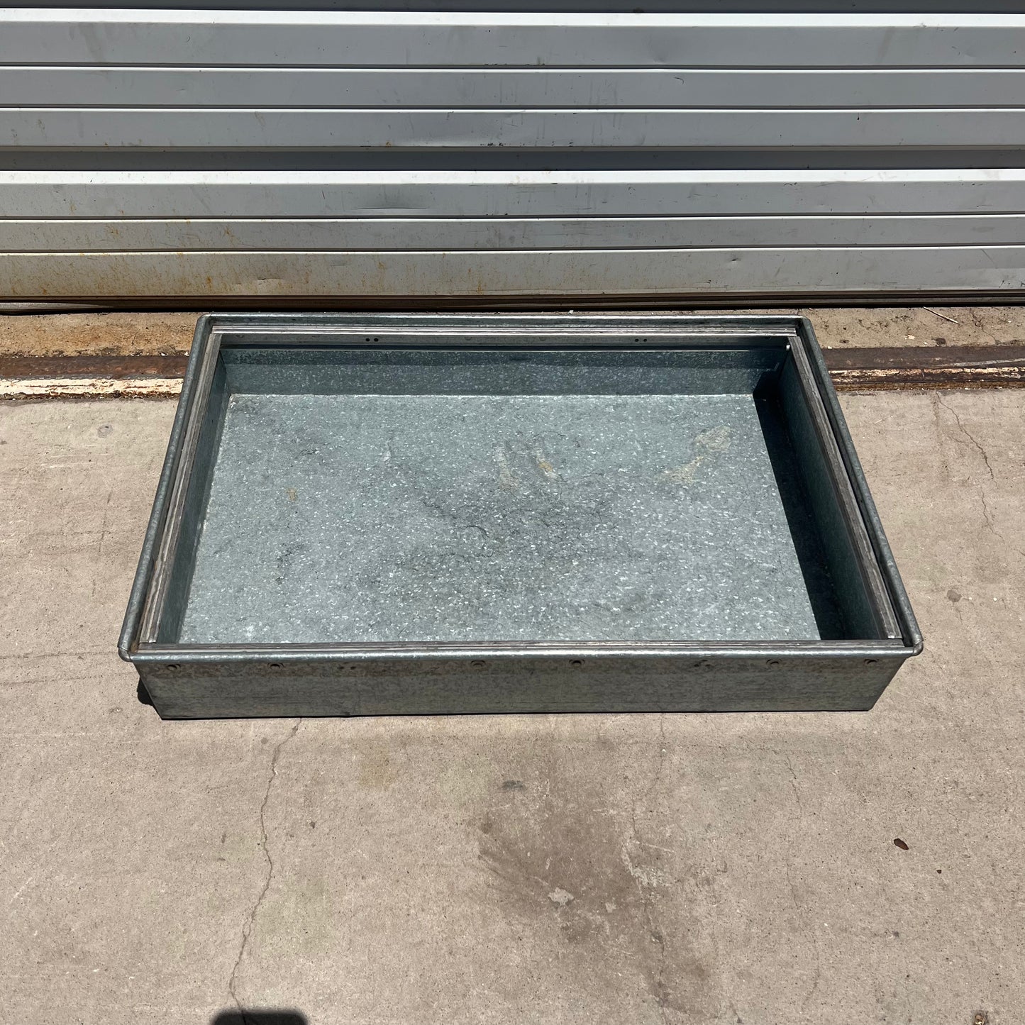 Galvanized metal Tray