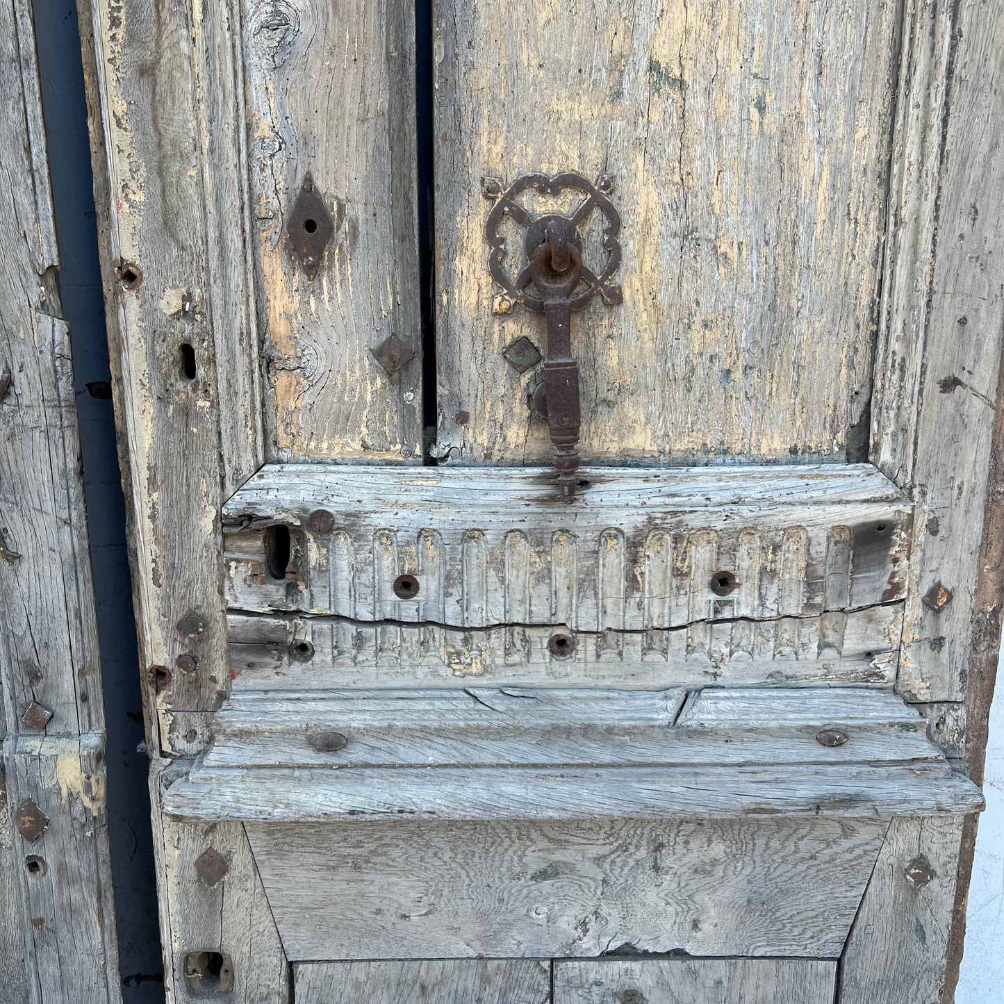 Antique Pair of Carved Wooden Doors from Lisle Sur la Sorgue