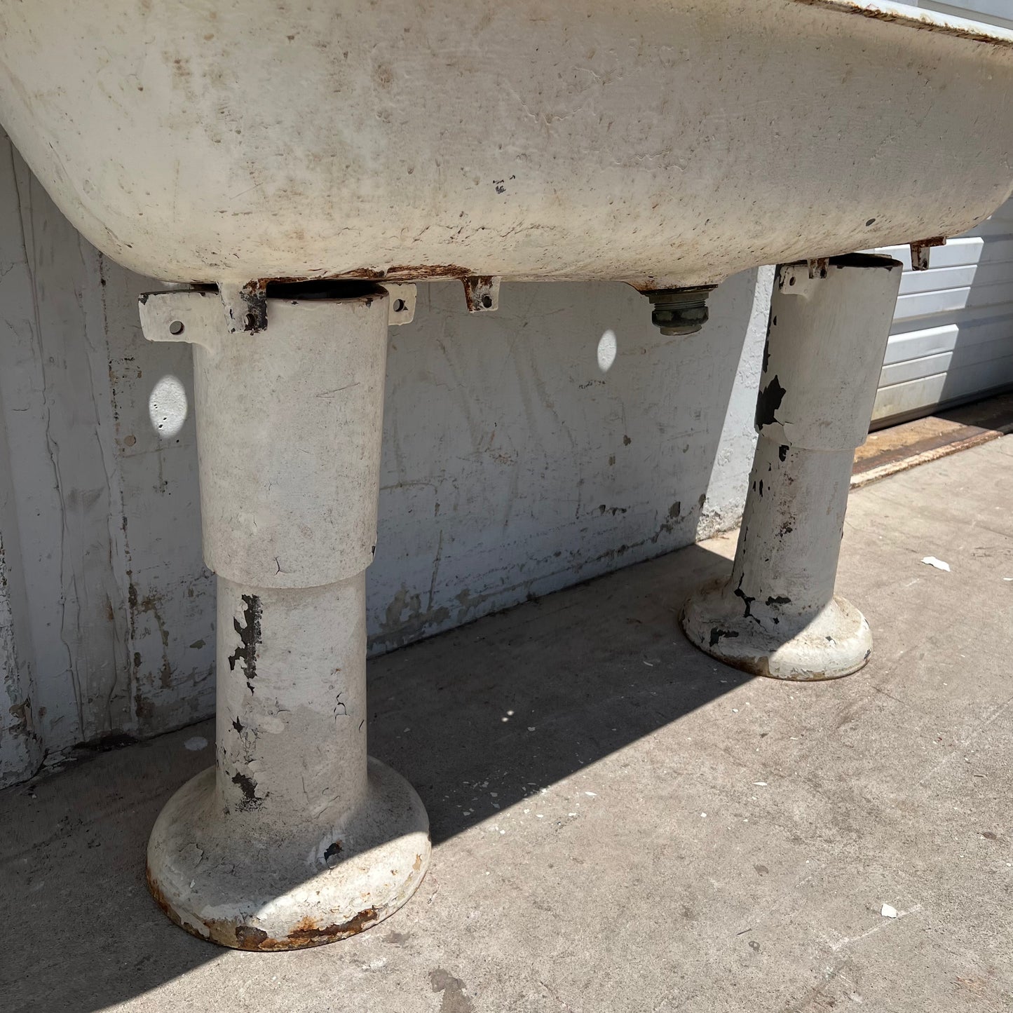 Antique Trough Sink on Legs