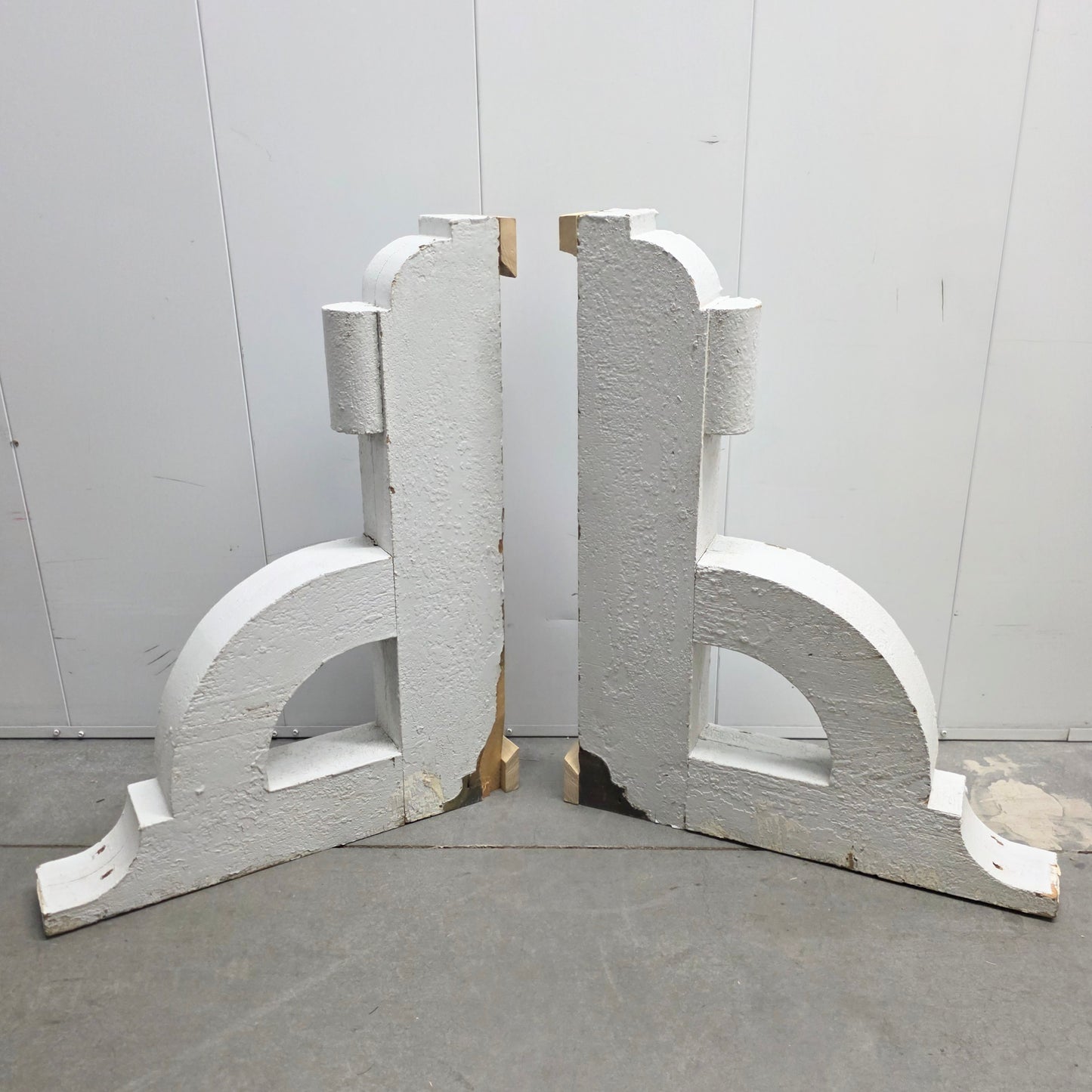 Pair of White Corbels