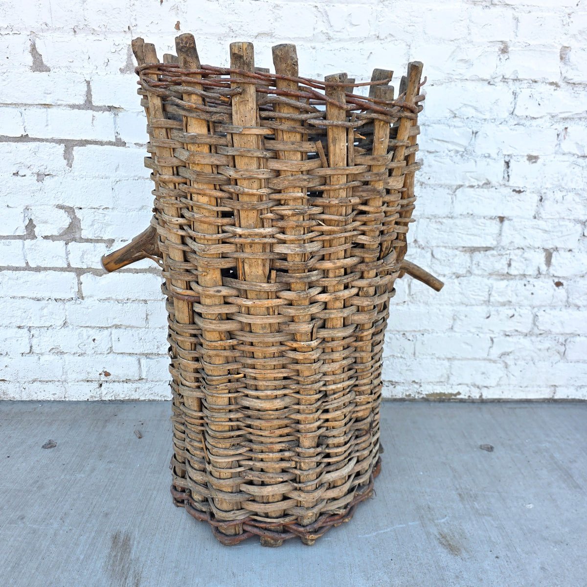 French Wicker Grape Hod/Basket