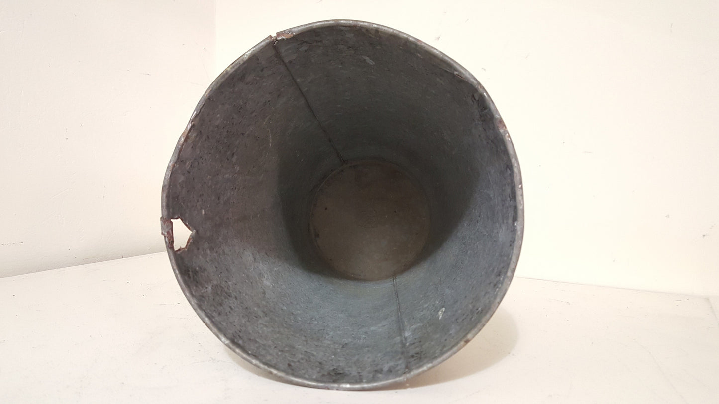 Galvanized Vase/Bucket (Garden)