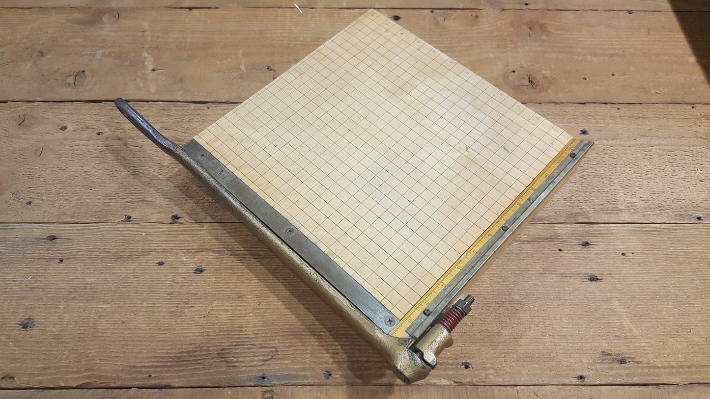 Industrial Ingento No. 4 Paper Cutter