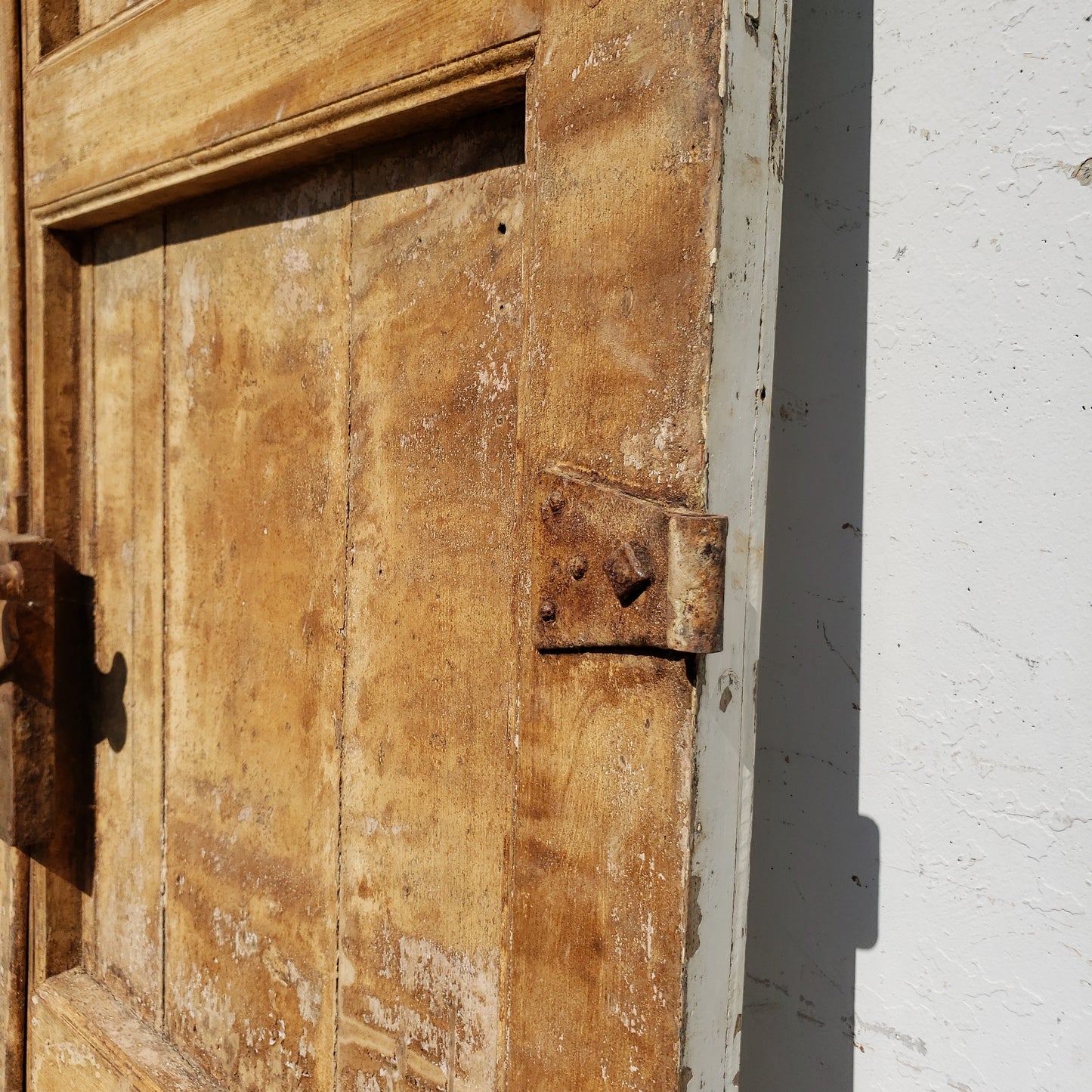 3 Panel Single Wood Antique Castle Door