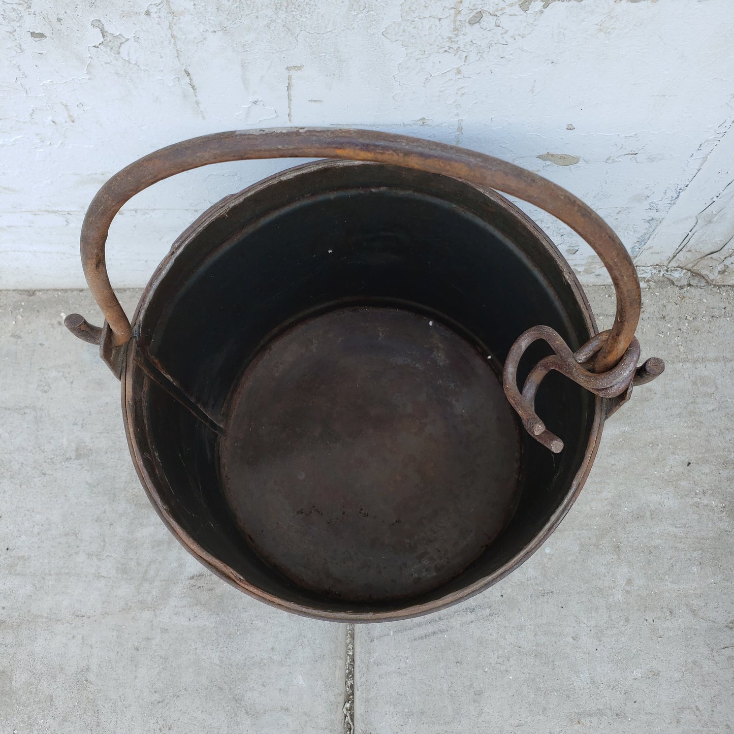 Iron Bucket with Handle