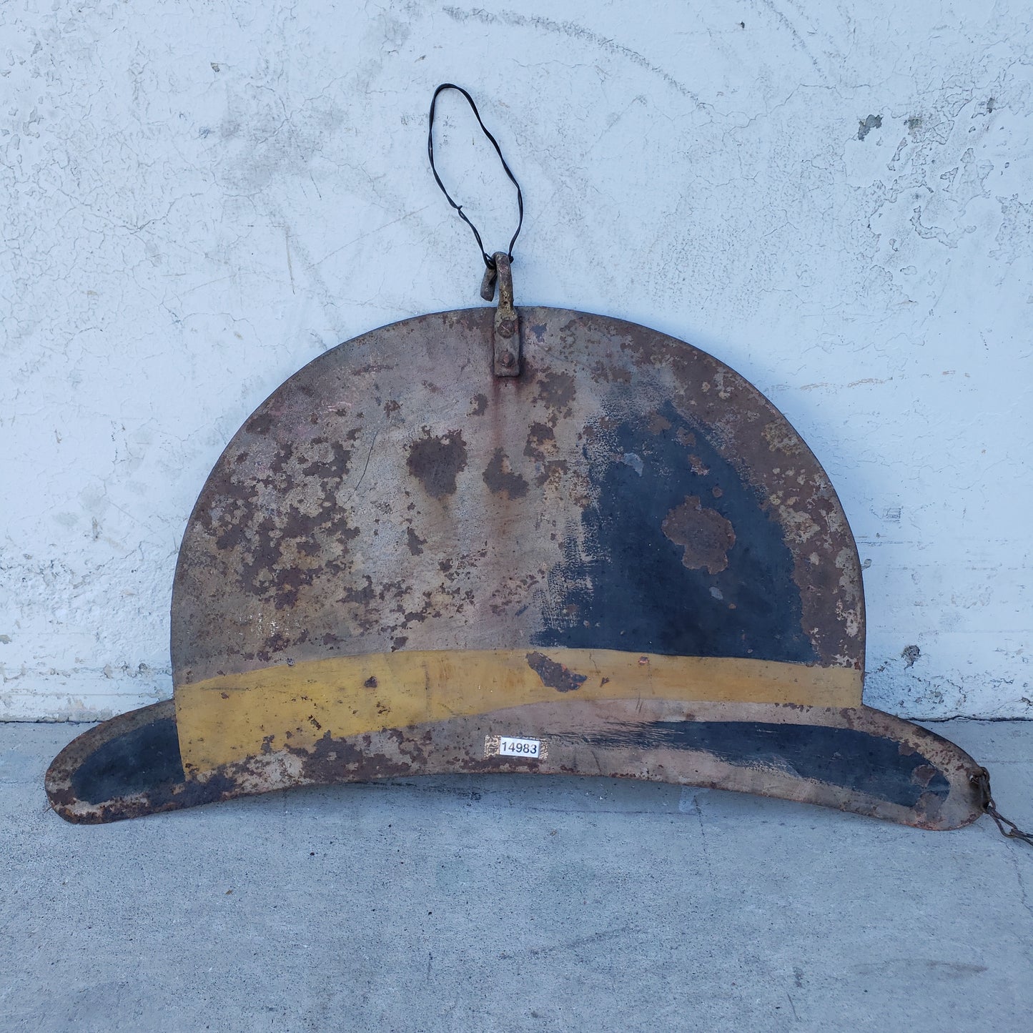 Metal Derby Hat Sign