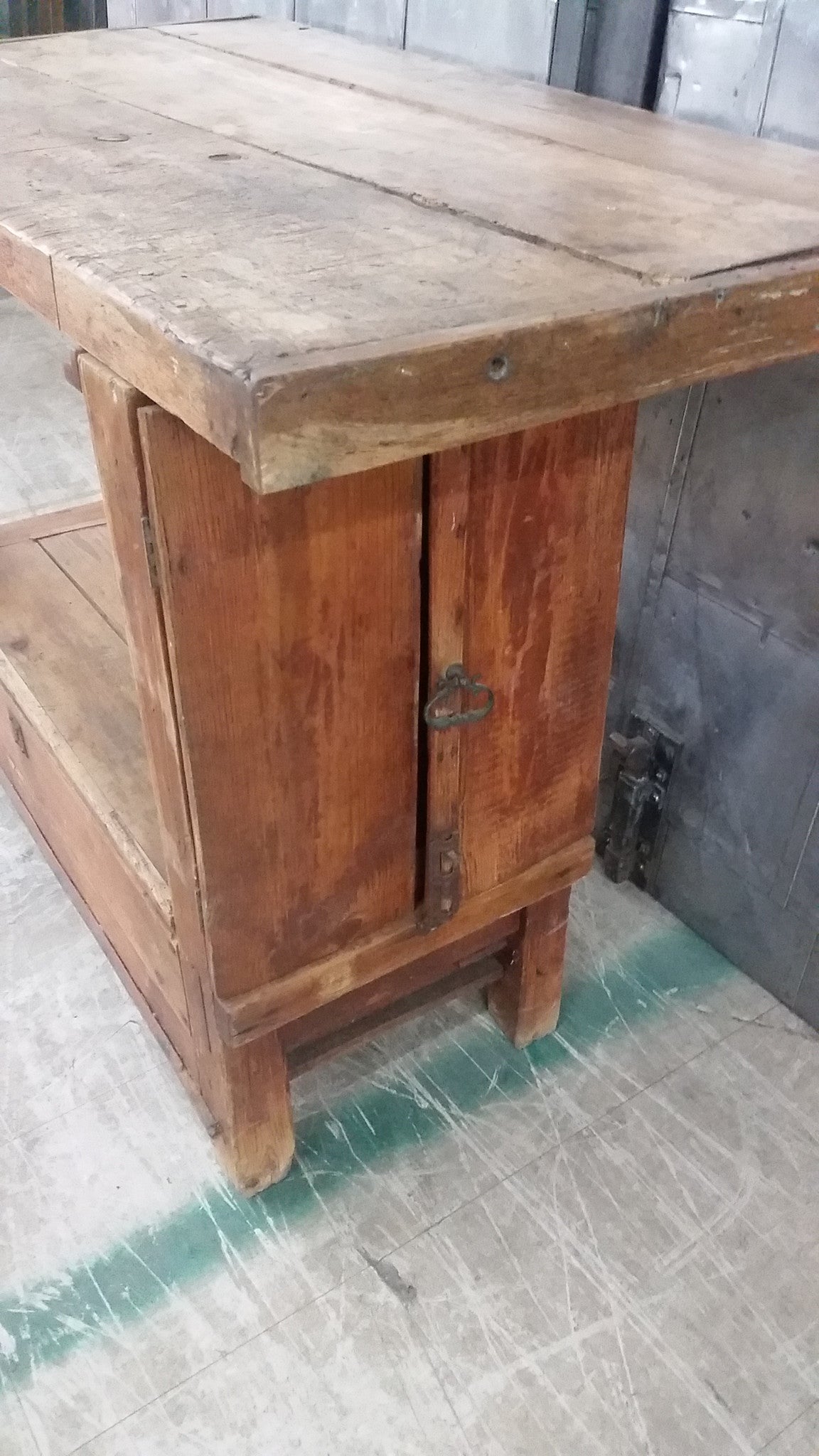 Antique Work Table w. Vise
