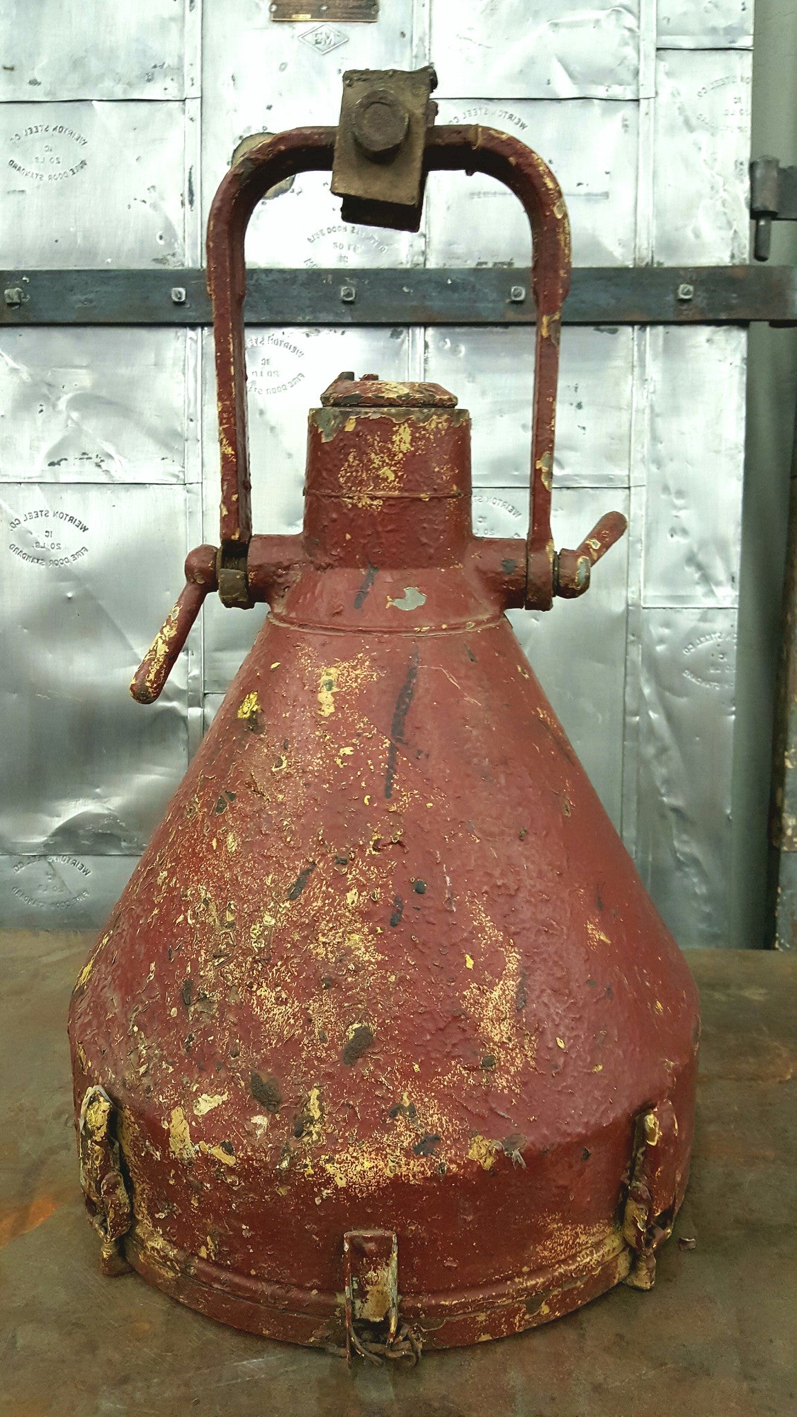 Salvaged Red Ship's Spotlight