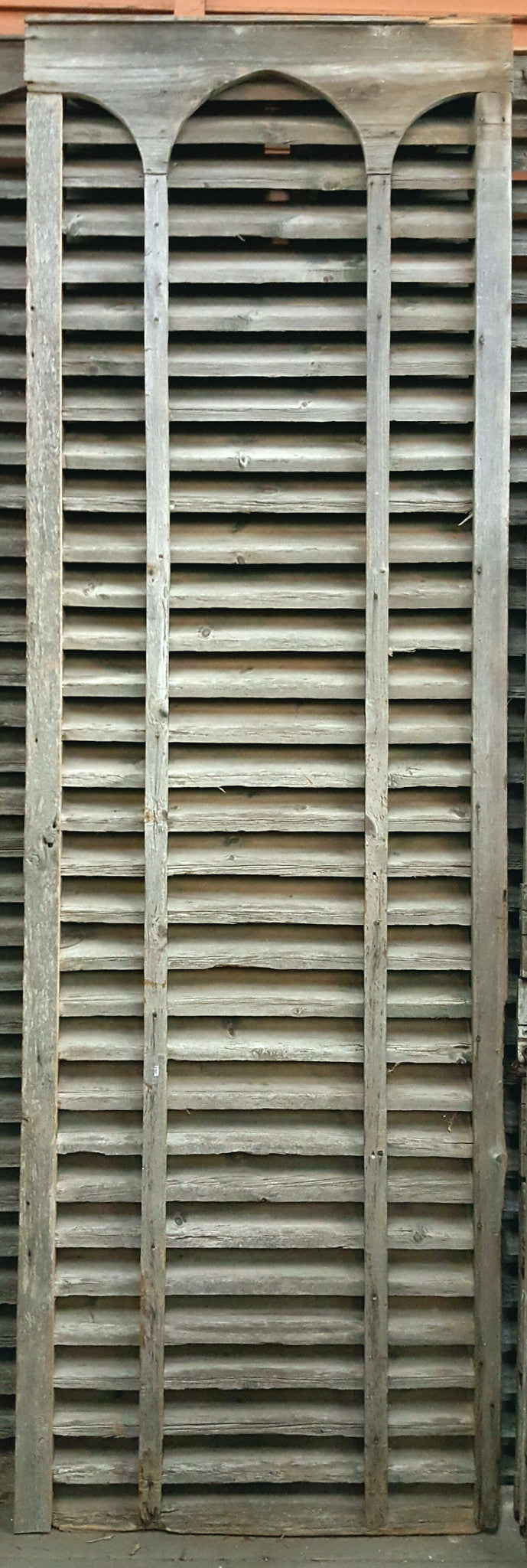Tall Tobacco Barn Vent