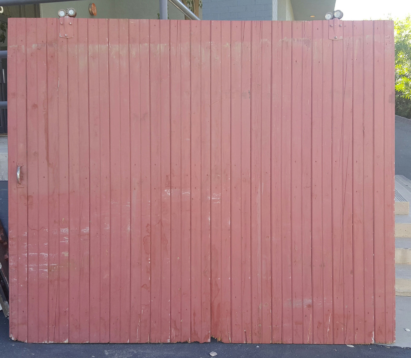 Red Single Barn Door