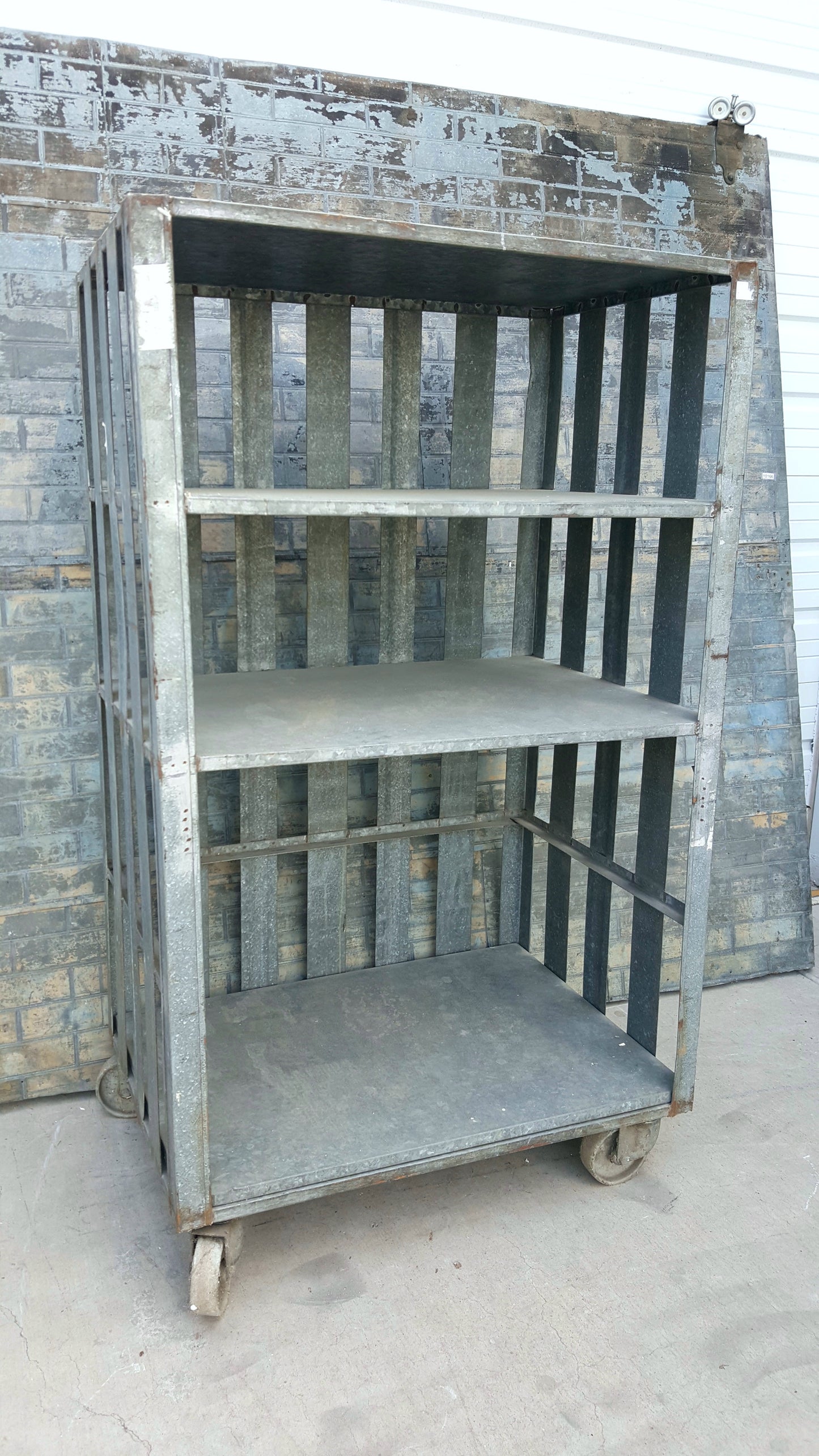 3 Tier Zinc Rolling Rack