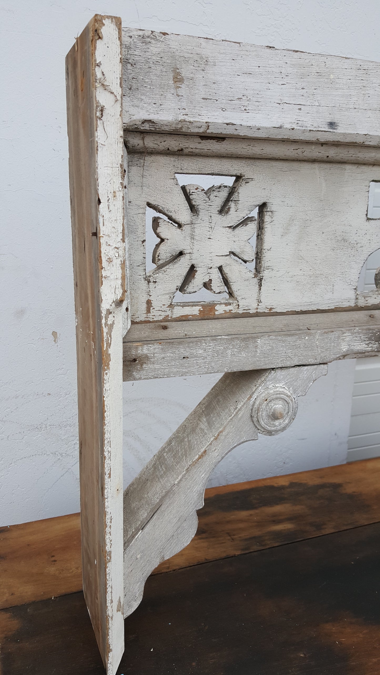 White Architectural Arch/Header