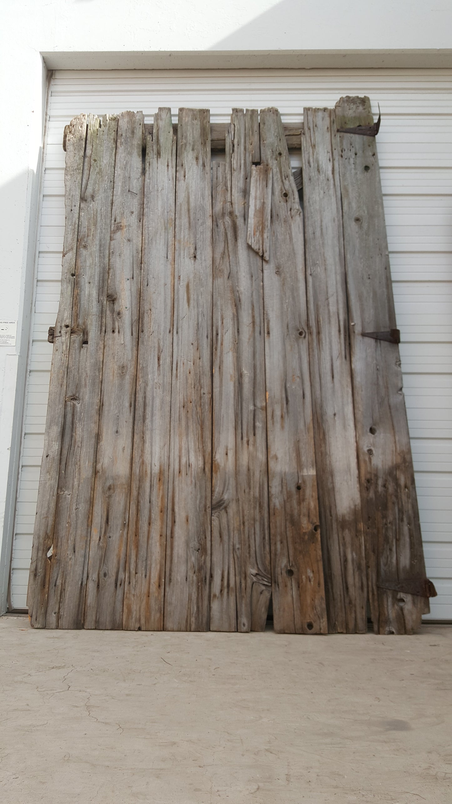 Antique Rustic Single Barn Door