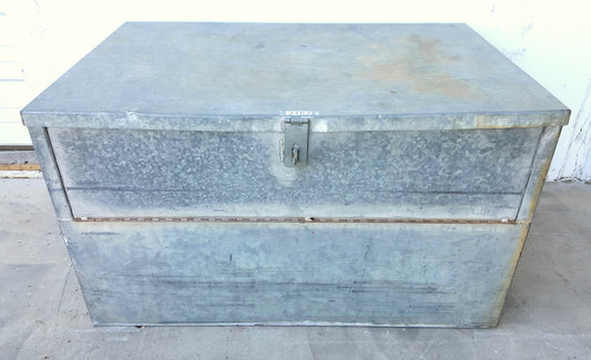 Galvanized Trunk with Folding Lid