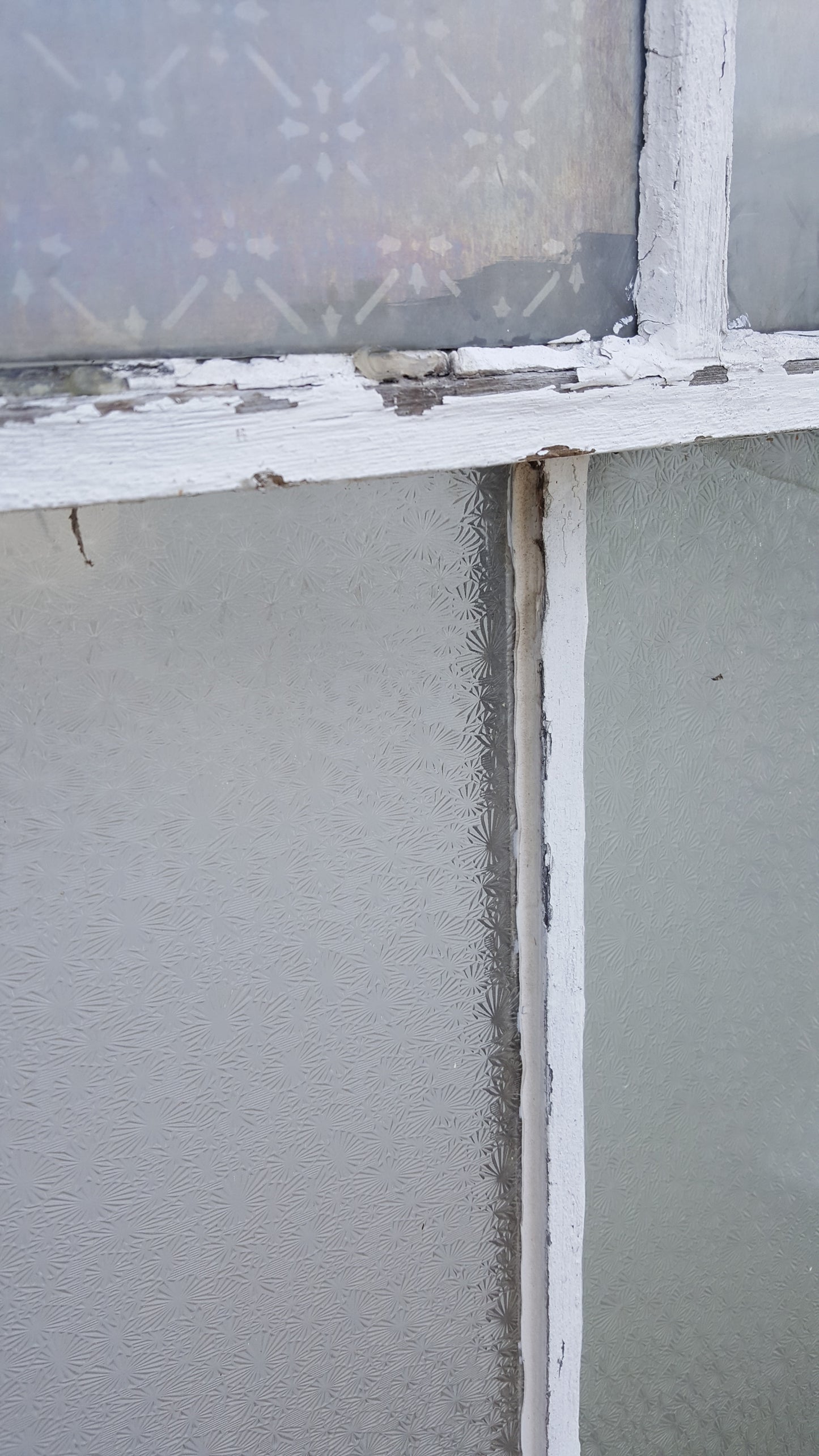 Arched 5 Pane Gothic Style White Wood Church Window