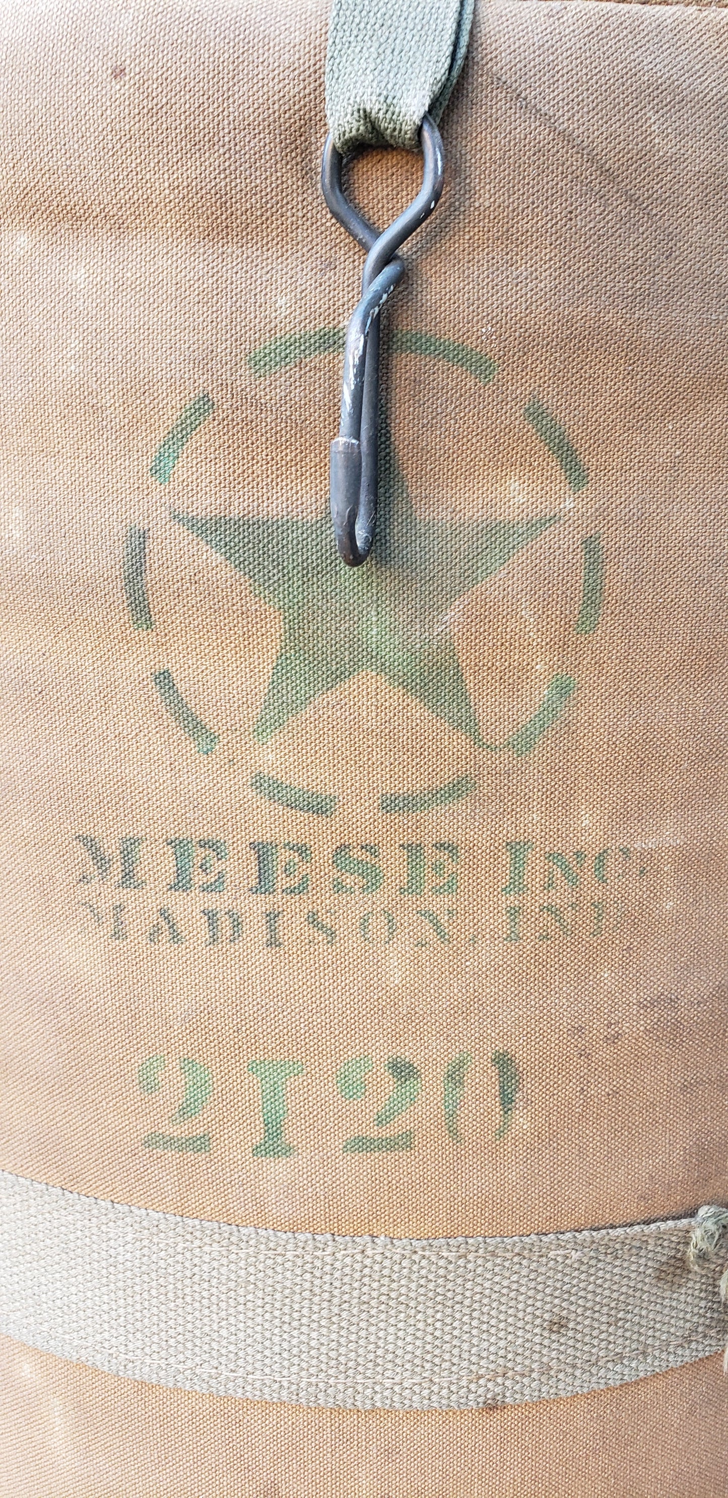 Kitchen Ice Cream Carrier