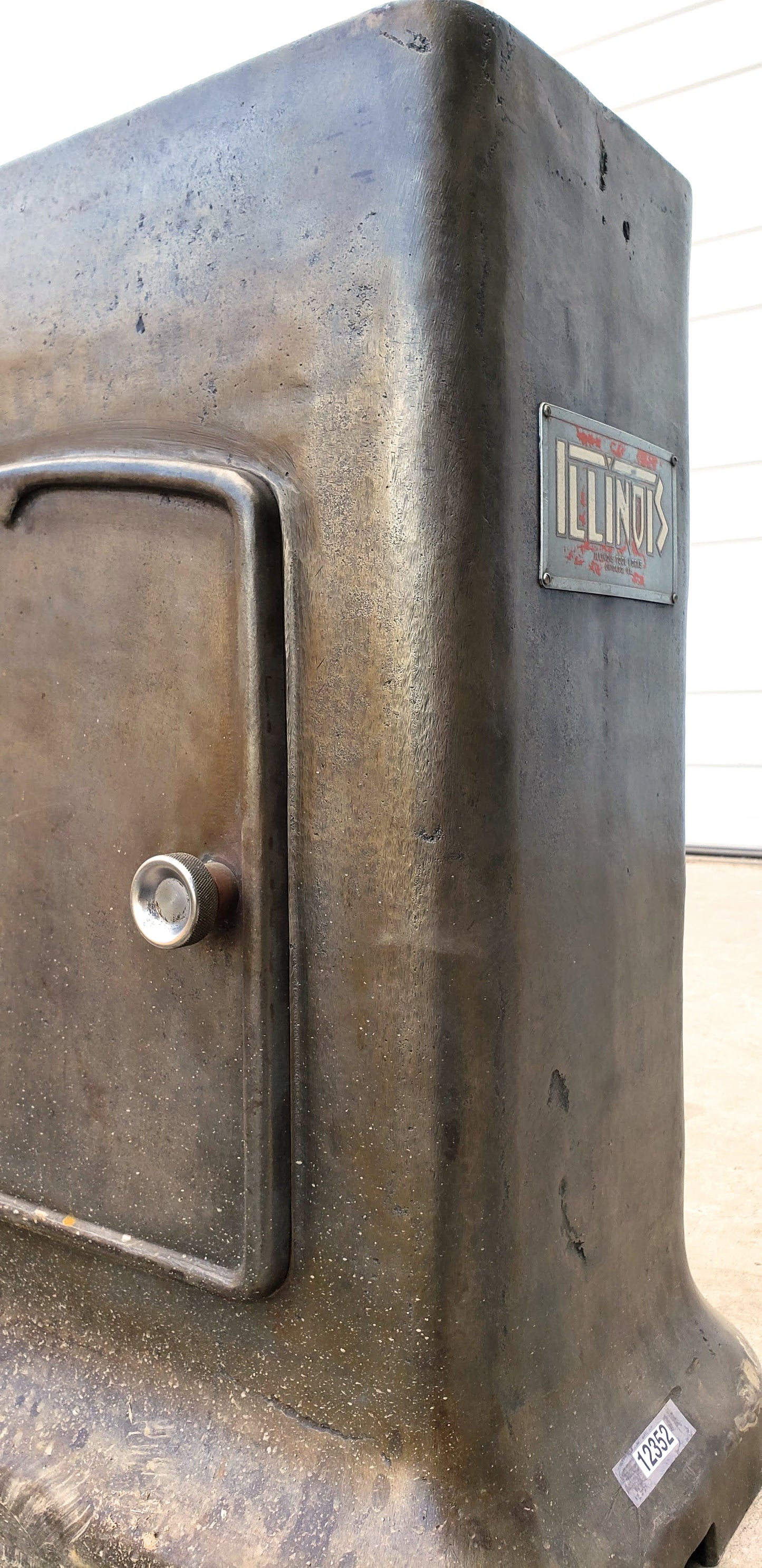 Illinois Stripped Machine Table Base