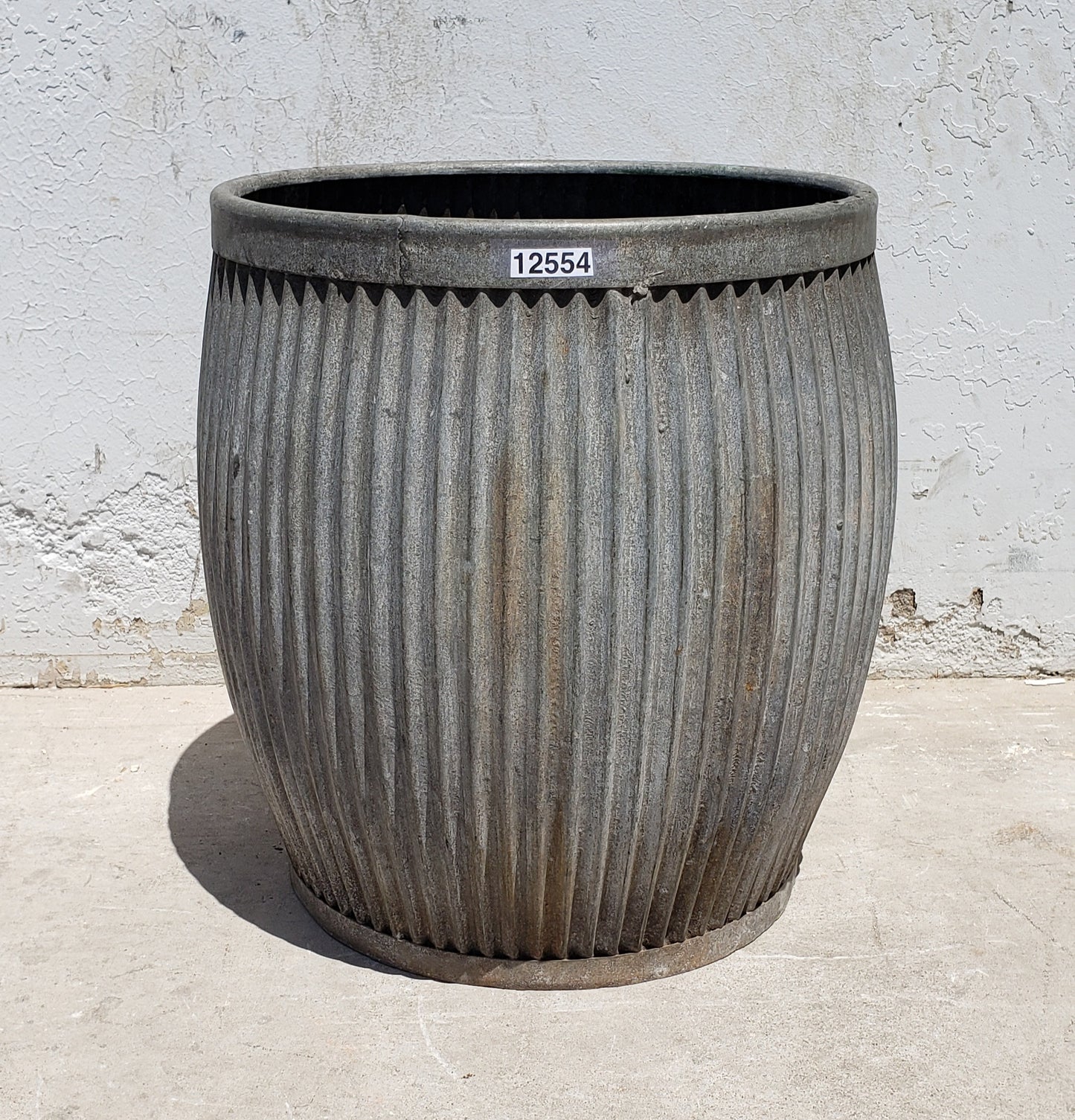 English Ribbed Wash Tub