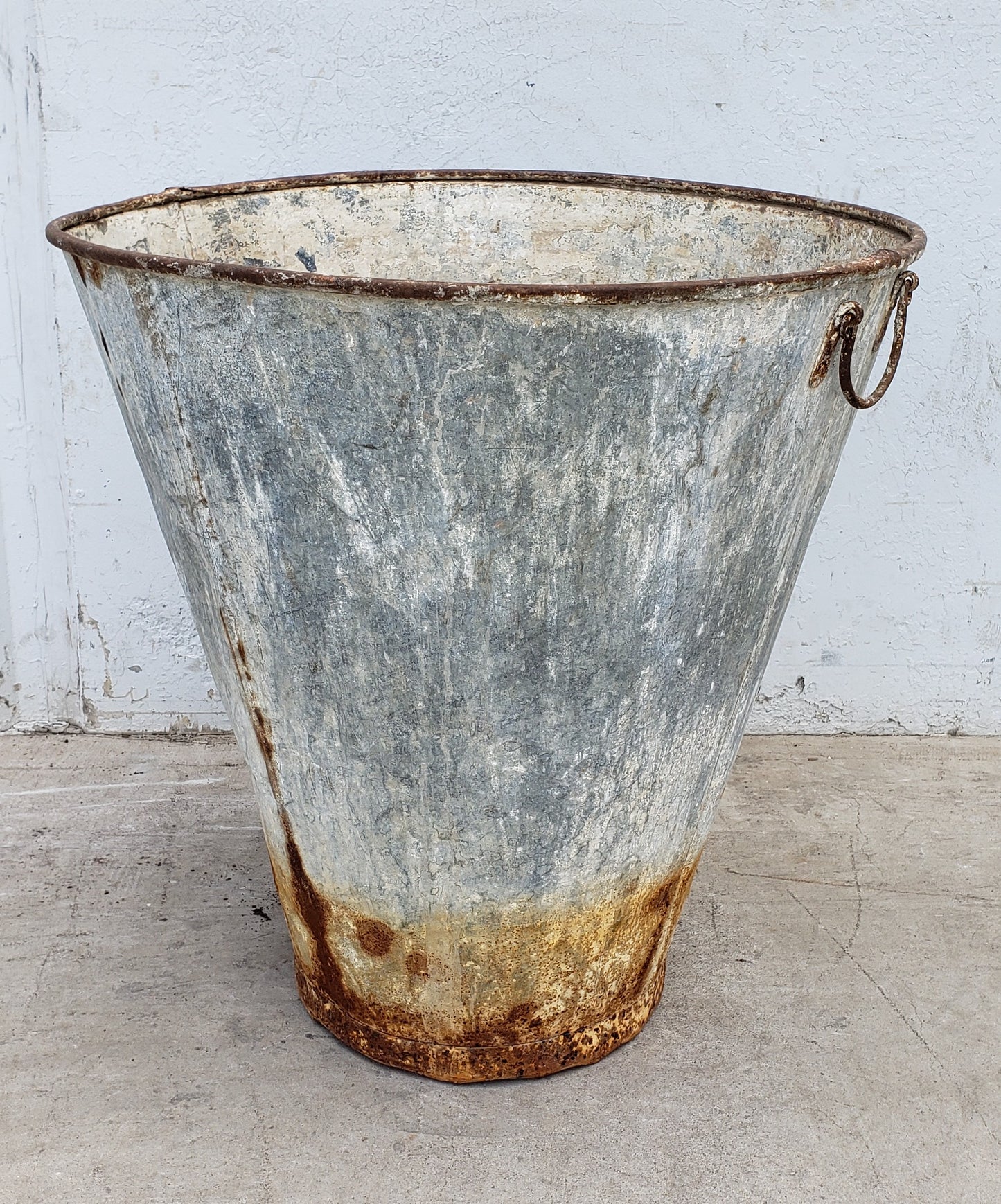 Galvanized Metal Wine Harvesting Bucket
