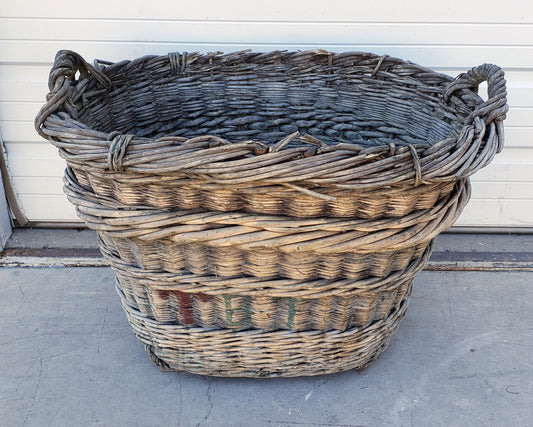 Large French Champagne Basket from Saint-Coulomb, France
