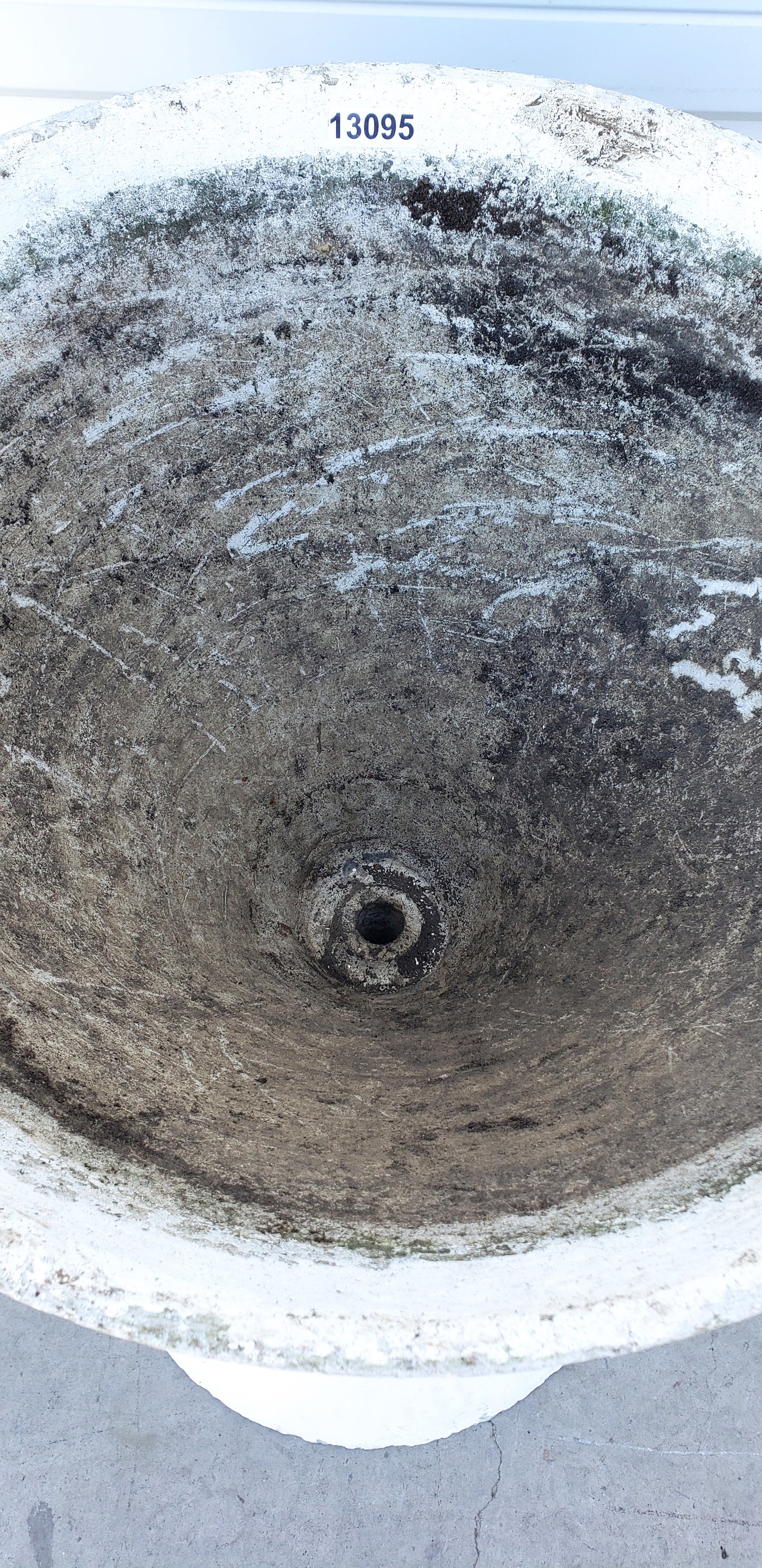 Large Willy Guhl Diablo Planter