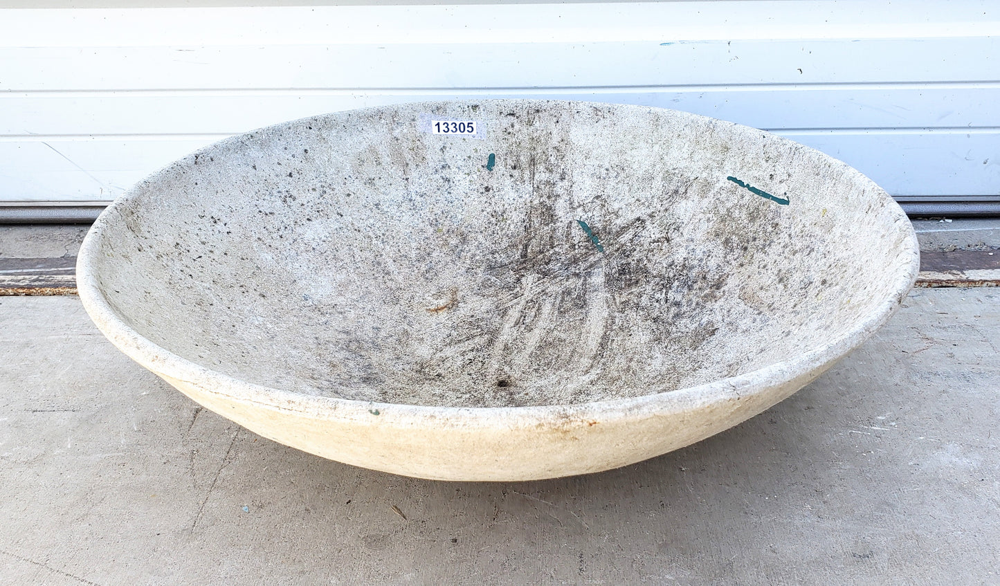 Round Willy Guhl Saucer Planter